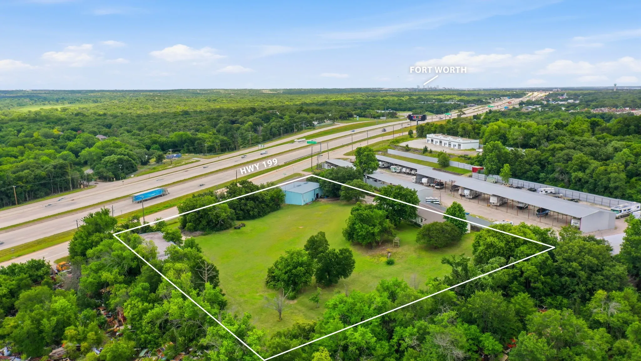 Industrial For Sale in Tarrant County , 10901 Jacksboro Highway, Fort Worth, Texas 76135, 0, 0, Garage spaces, 6,775 Sqft, built in 1980, mls#21293654, Real Estate Agent in Fort Worth, Homes For Sale in Tarrant county, Homes For Sale in Fort Worth, Realtor in Fort Worth Texas, Real Estate Brokerage Independent Realty Texas, Luminita Cordes Realtor