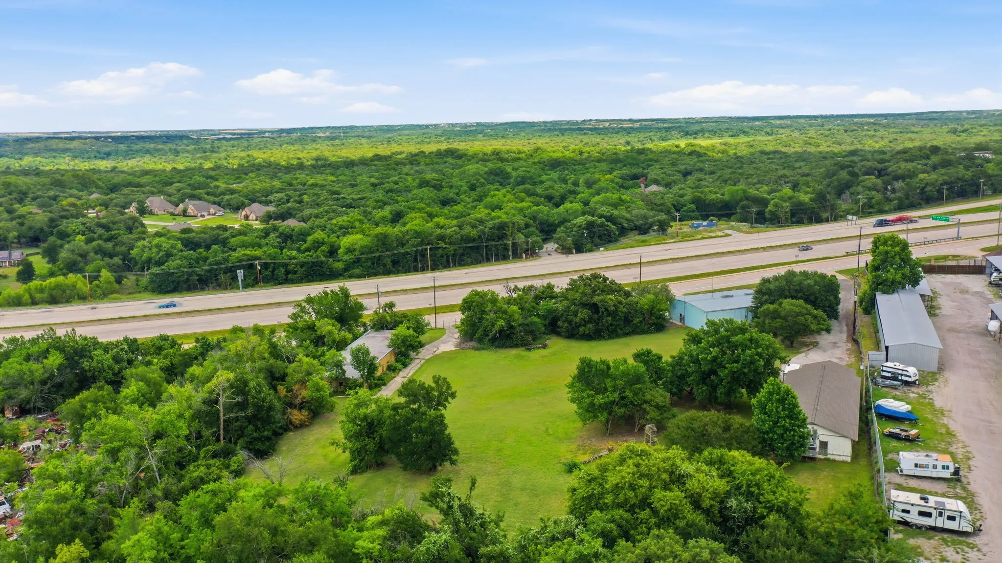 Industrial For Sale in Tarrant County , 10901 Jacksboro Highway, Fort Worth, Texas 76135, 0, 0, Garage spaces, 6,775 Sqft, built in 1980, mls#21293654, Real Estate Agent in Fort Worth, Homes For Sale in Tarrant county, Homes For Sale in Fort Worth, Realtor in Fort Worth Texas, Real Estate Brokerage Independent Realty Texas, Luminita Cordes Realtor
