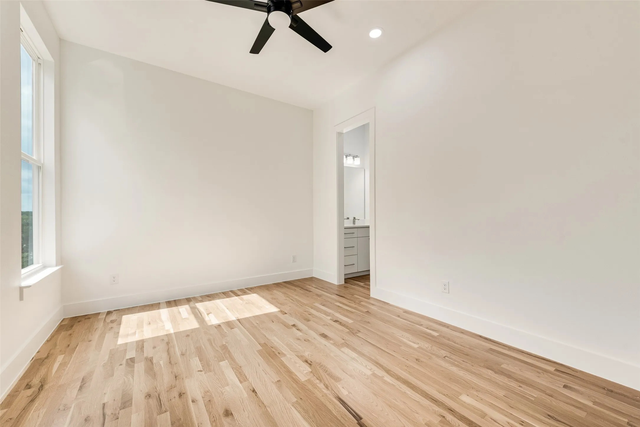 Single Family Residence For Sale in Dallas County , 1220 Walmsley Avenue, Dallas, Texas 75208, 4 Bedroom, 4 Bathroom, 2 Garage spaces, 2,869 Sqft, built in 2026, mls#21293788, Real Estate Agent in Dallas, Homes For Sale in Dallas county, Homes For Sale in Dallas, Realtor in Dallas Texas, Real Estate Brokerage Independent Realty Texas, Luminita Cordes Realtor