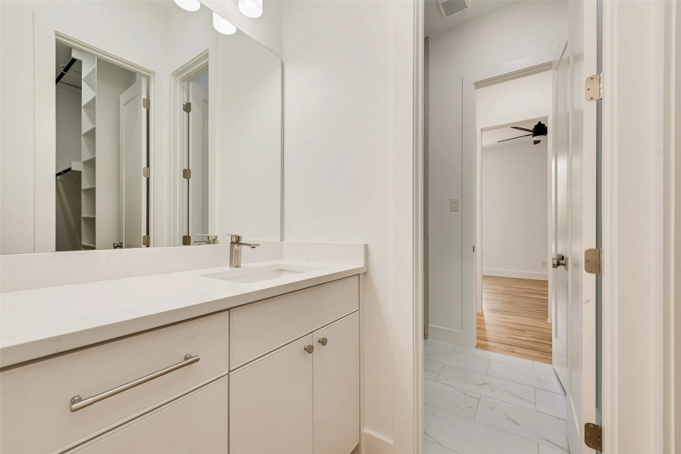 Single Family Residence For Sale in Dallas County , 1220 Walmsley Avenue, Dallas, Texas 75208, 4 Bedroom, 4 Bathroom, 2 Garage spaces, 2,869 Sqft, built in 2026, mls#21293788, Real Estate Agent in Dallas, Homes For Sale in Dallas county, Homes For Sale in Dallas, Realtor in Dallas Texas, Real Estate Brokerage Independent Realty Texas, Luminita Cordes Realtor