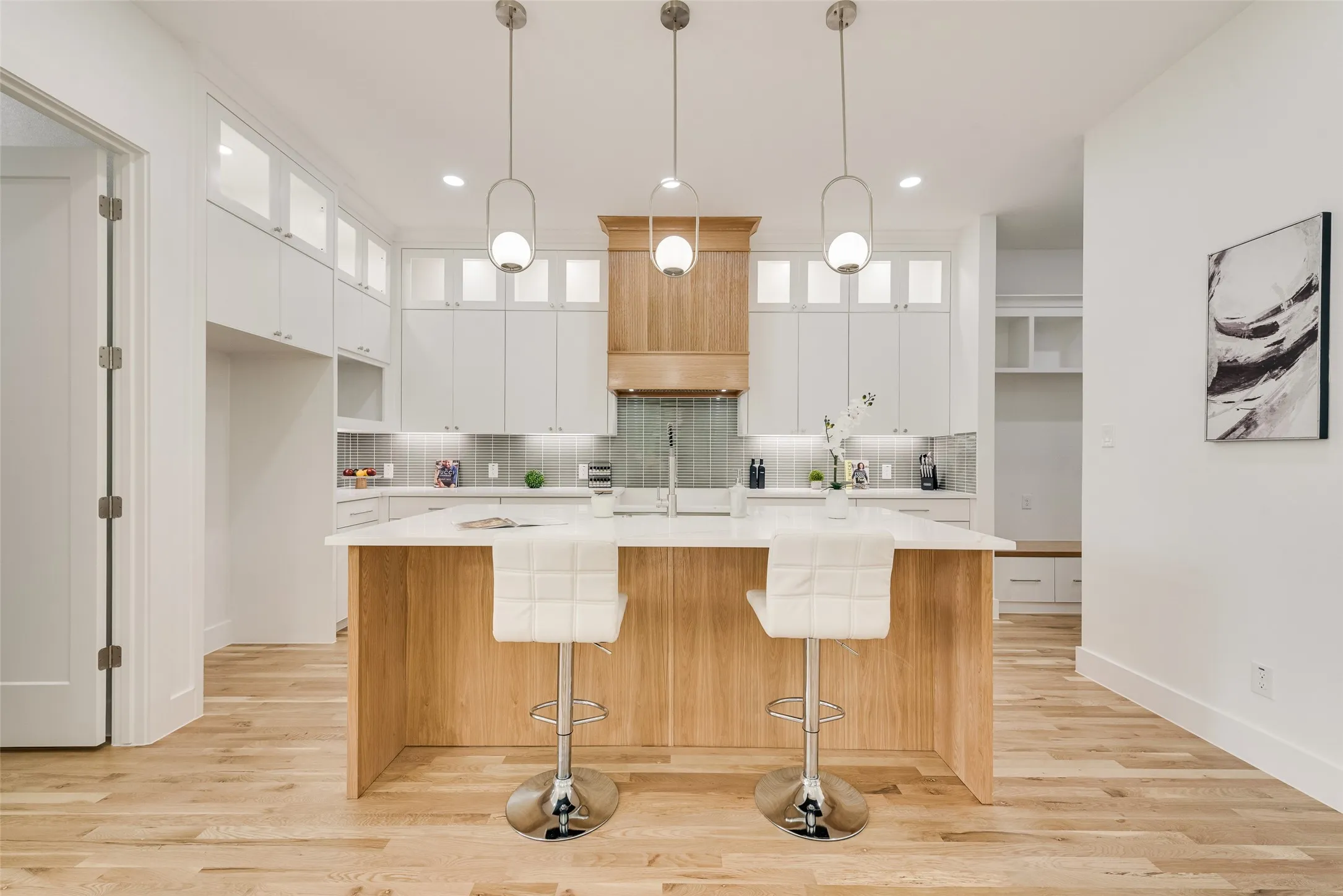 Single Family Residence For Sale in Dallas County , 1220 Walmsley Avenue, Dallas, Texas 75208, 4 Bedroom, 4 Bathroom, 2 Garage spaces, 2,869 Sqft, built in 2026, mls#21293788, Real Estate Agent in Dallas, Homes For Sale in Dallas county, Homes For Sale in Dallas, Realtor in Dallas Texas, Real Estate Brokerage Independent Realty Texas, Luminita Cordes Realtor