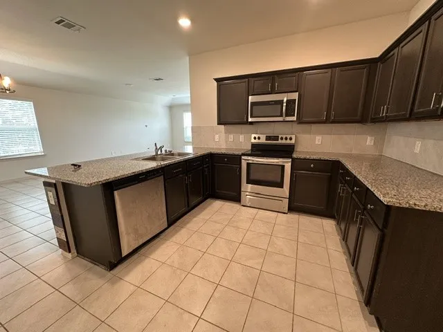 Single Family Residence For Rent in Collin County , 1202 MEADOW WOOD, Princeton, Texas 75407, 5 Bedroom, 2 Bathroom, 2 Garage spaces, 2,044 Sqft, built in 2018, mls#21293796, Real Estate Agent in Princeton, Homes For Rent in Collin county, Homes For Rent in Princeton, Realtor in Princeton Texas, Real Estate Brokerage Independent Realty Texas, Luminita Cordes Realtor