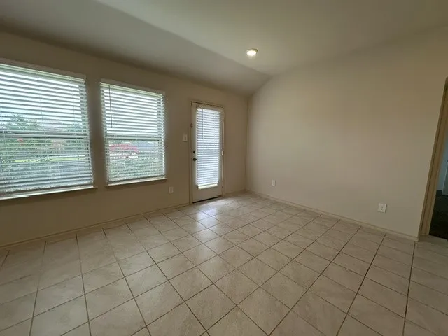 Single Family Residence For Rent in Collin County , 1202 MEADOW WOOD, Princeton, Texas 75407, 5 Bedroom, 2 Bathroom, 2 Garage spaces, 2,044 Sqft, built in 2018, mls#21293796, Real Estate Agent in Princeton, Homes For Rent in Collin county, Homes For Rent in Princeton, Realtor in Princeton Texas, Real Estate Brokerage Independent Realty Texas, Luminita Cordes Realtor