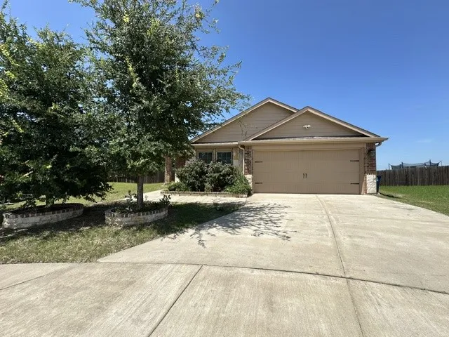 Single Family Residence For Rent in Collin County , 1202 MEADOW WOOD, Princeton, Texas 75407, 5 Bedroom, 2 Bathroom, 2 Garage spaces, 2,044 Sqft, built in 2018, mls#21293796, Real Estate Agent in Princeton, Homes For Rent in Collin county, Homes For Rent in Princeton, Realtor in Princeton Texas, Real Estate Brokerage Independent Realty Texas, Luminita Cordes Realtor