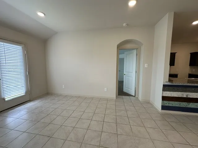 Single Family Residence For Rent in Collin County , 1202 MEADOW WOOD, Princeton, Texas 75407, 5 Bedroom, 2 Bathroom, 2 Garage spaces, 2,044 Sqft, built in 2018, mls#21293796, Real Estate Agent in Princeton, Homes For Rent in Collin county, Homes For Rent in Princeton, Realtor in Princeton Texas, Real Estate Brokerage Independent Realty Texas, Luminita Cordes Realtor