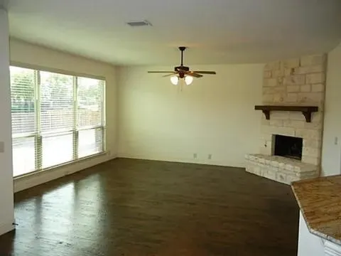 Single Family Residence For Rent in Collin County , 2320 Lynbridge Circle, Plano, Texas 75025, 4 Bedroom, 3 Bathroom, 2 Garage spaces, 3,014 Sqft, built in 2013, Price $3,100, mls#21293802, Real Estate Agent in Plano, Homes For Rent in Collin county, Homes For Rent in Plano, Realtor in Plano Texas, Real Estate Brokerage Independent Realty Texas, Luminita Cordes Realtor