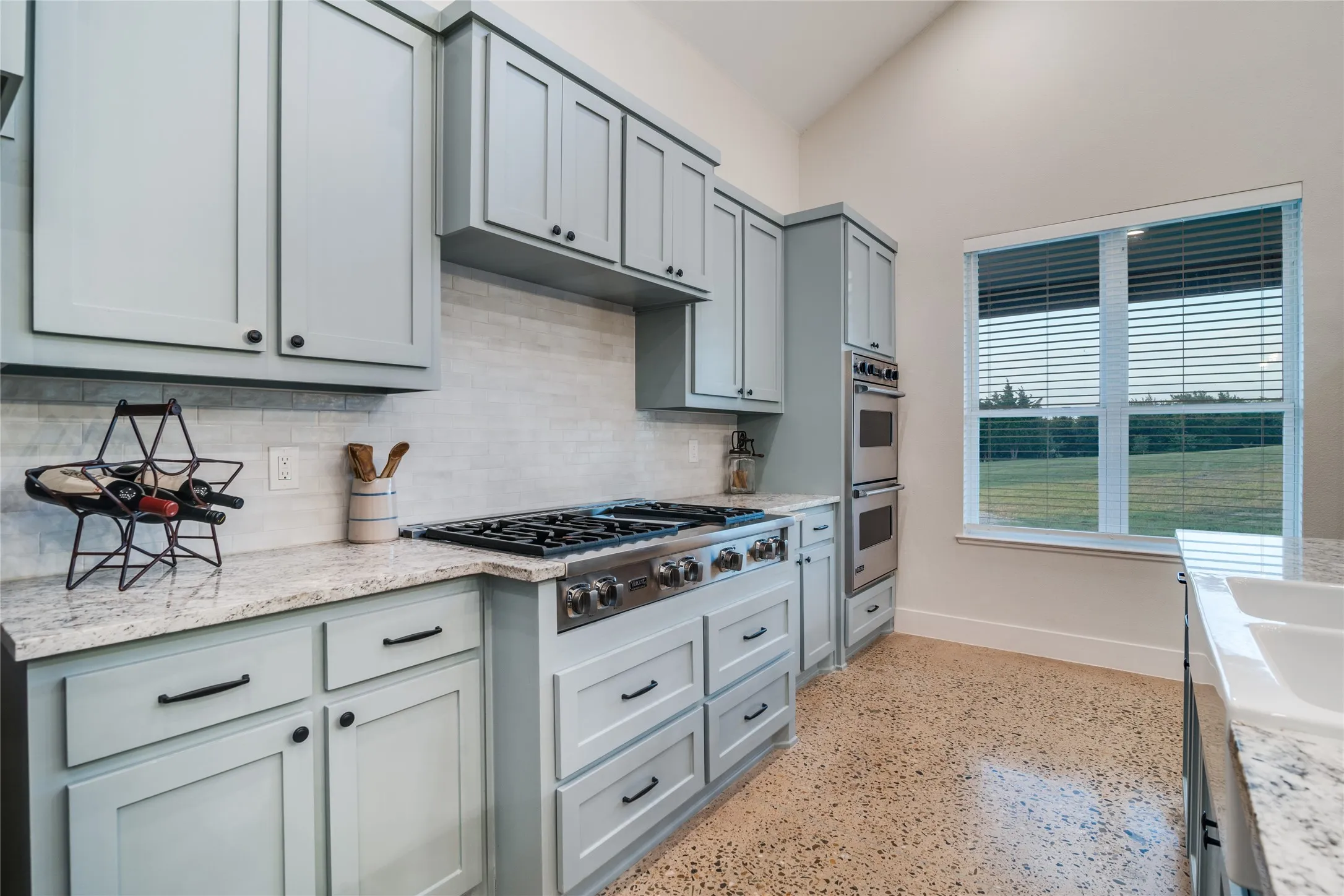 Farm For Sale in Collin County , 1656 County Road 604, Farmersville, Texas 75442, 3 Bedroom, 4 Bathroom, 2 Garage spaces, 2,832 Sqft, built in 2023, mls#21293721, Real Estate Agent in Farmersville, Homes For Sale in Collin county, Homes For Sale in Farmersville, Realtor in Farmersville Texas, Real Estate Brokerage Independent Realty Texas, Luminita Cordes Realtor
