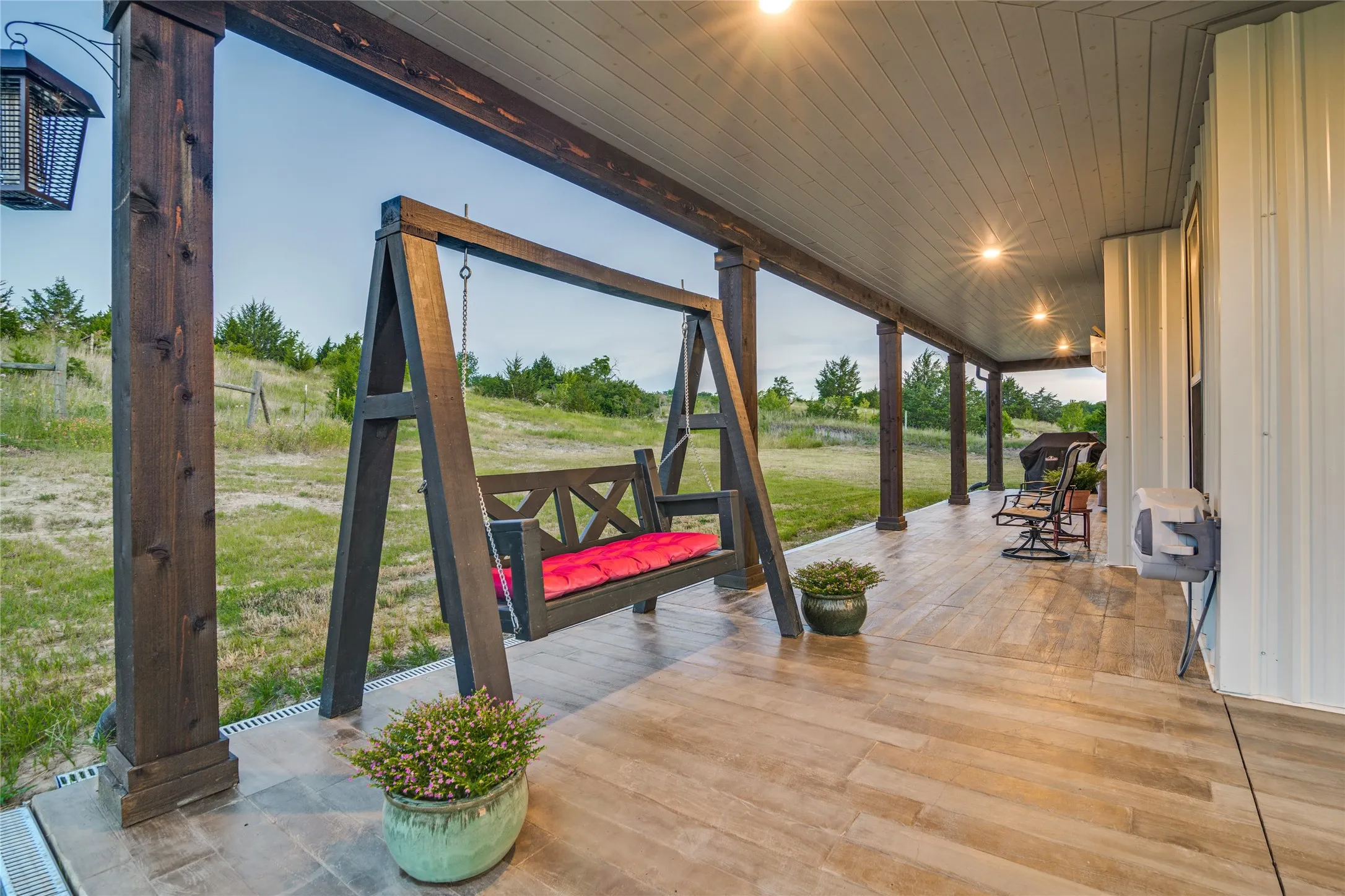 side porch