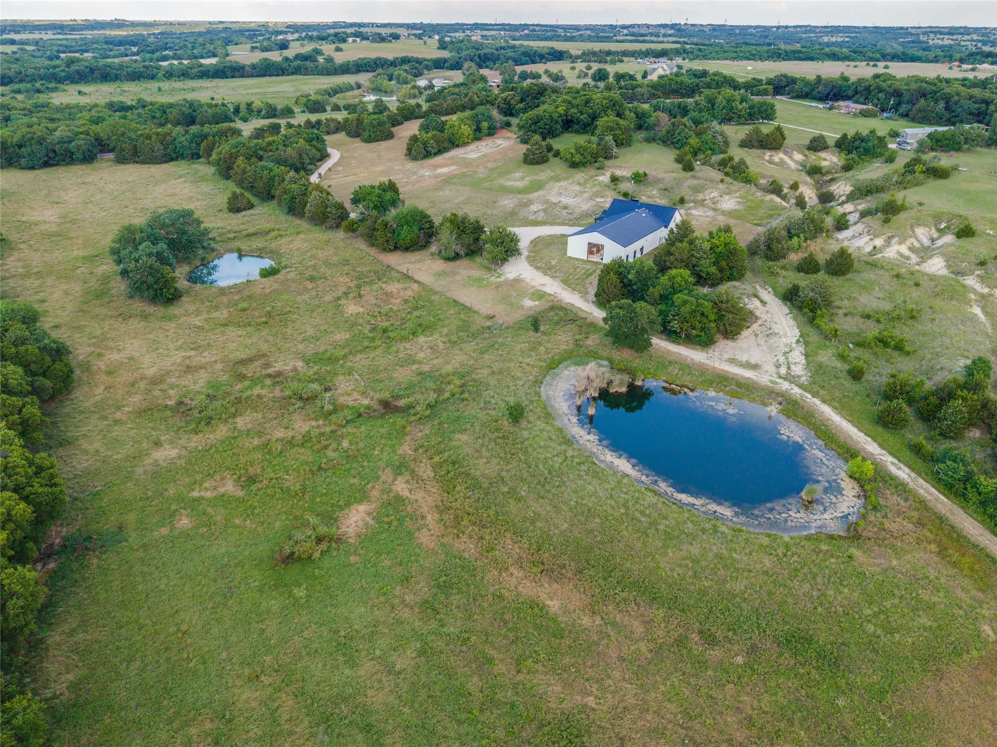 Farm For Sale in Collin County , 1656 County Road 604, Farmersville, Texas 75442, 3 Bedroom, 4 Bathroom, 2 Garage spaces, 2,832 Sqft, built in 2023, mls#21293721, Real Estate Agent in Farmersville, Homes For Sale in Collin county, Homes For Sale in Farmersville, Realtor in Farmersville Texas, Real Estate Brokerage Independent Realty Texas, Luminita Cordes Realtor