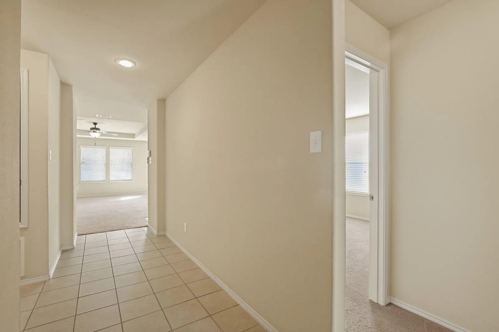 Single Family Residence For Rent in Denton County , 1433 Willoughby Way, Little Elm, Texas 75068, 3 Bedroom, 2 Bathroom, 2 Garage spaces, 1,638 Sqft, built in 2011, mls#21293817, Real Estate Agent in Little Elm, Homes For Rent in Denton county, Homes For Rent in Little Elm, Realtor in Little Elm Texas, Real Estate Brokerage Independent Realty Texas, Luminita Cordes Realtor