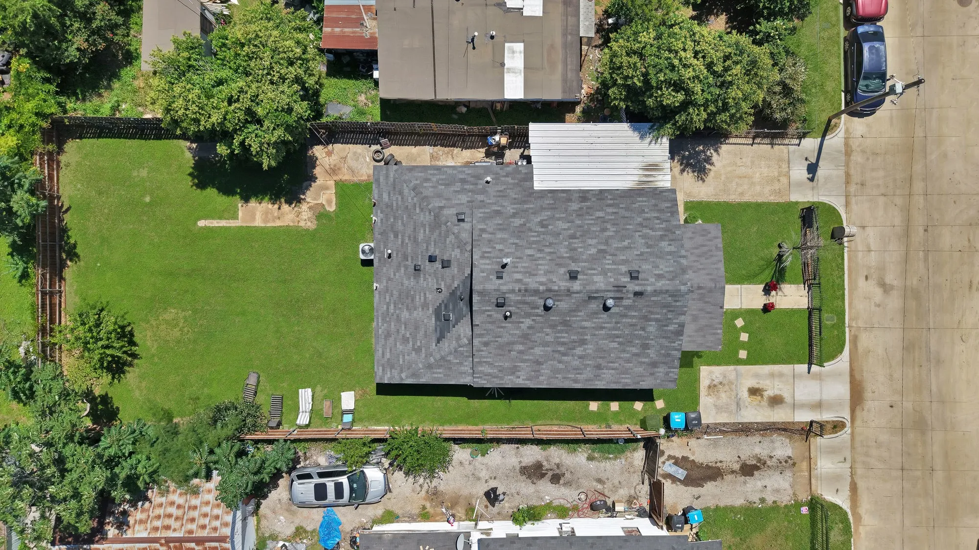 Single Family Residence For Sale in Tarrant County , 1717 E Harvey Avenue, Fort Worth, Texas 76104, 3 Bedrooms, 2 Bathrooms, Garage spaces, 1,374 Sqft, built in 1940, Price $220,000, mls#21292689, Real Estate Agent in Fort Worth, Homes For Sale in Tarrant county, Homes For Sale in Fort Worth, Realtor in Fort Worth Texas, Real Estate Brokerage Independent Realty Texas, Luminita Cordes Realtor