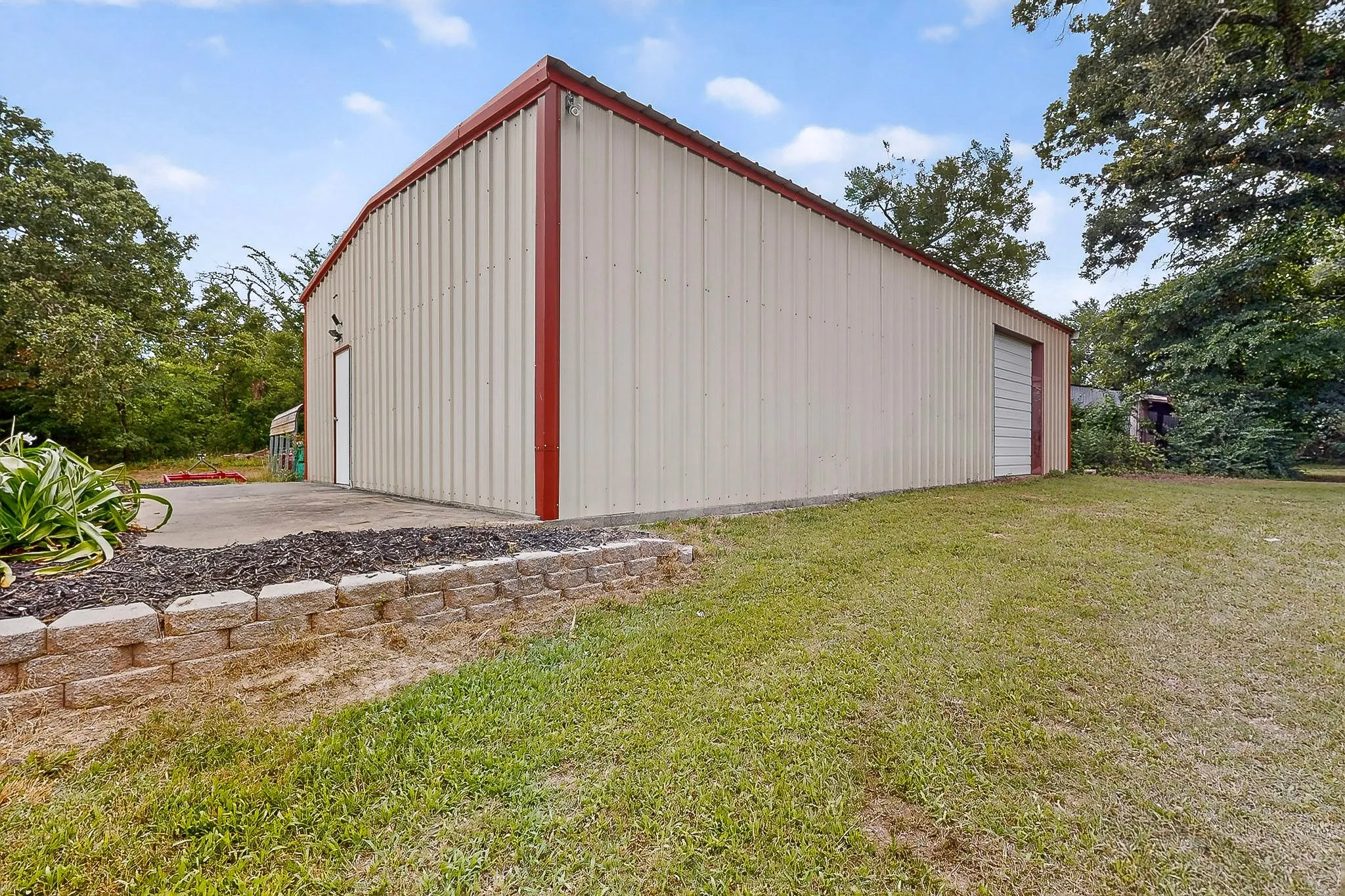 30 x 50 steel building or workshop