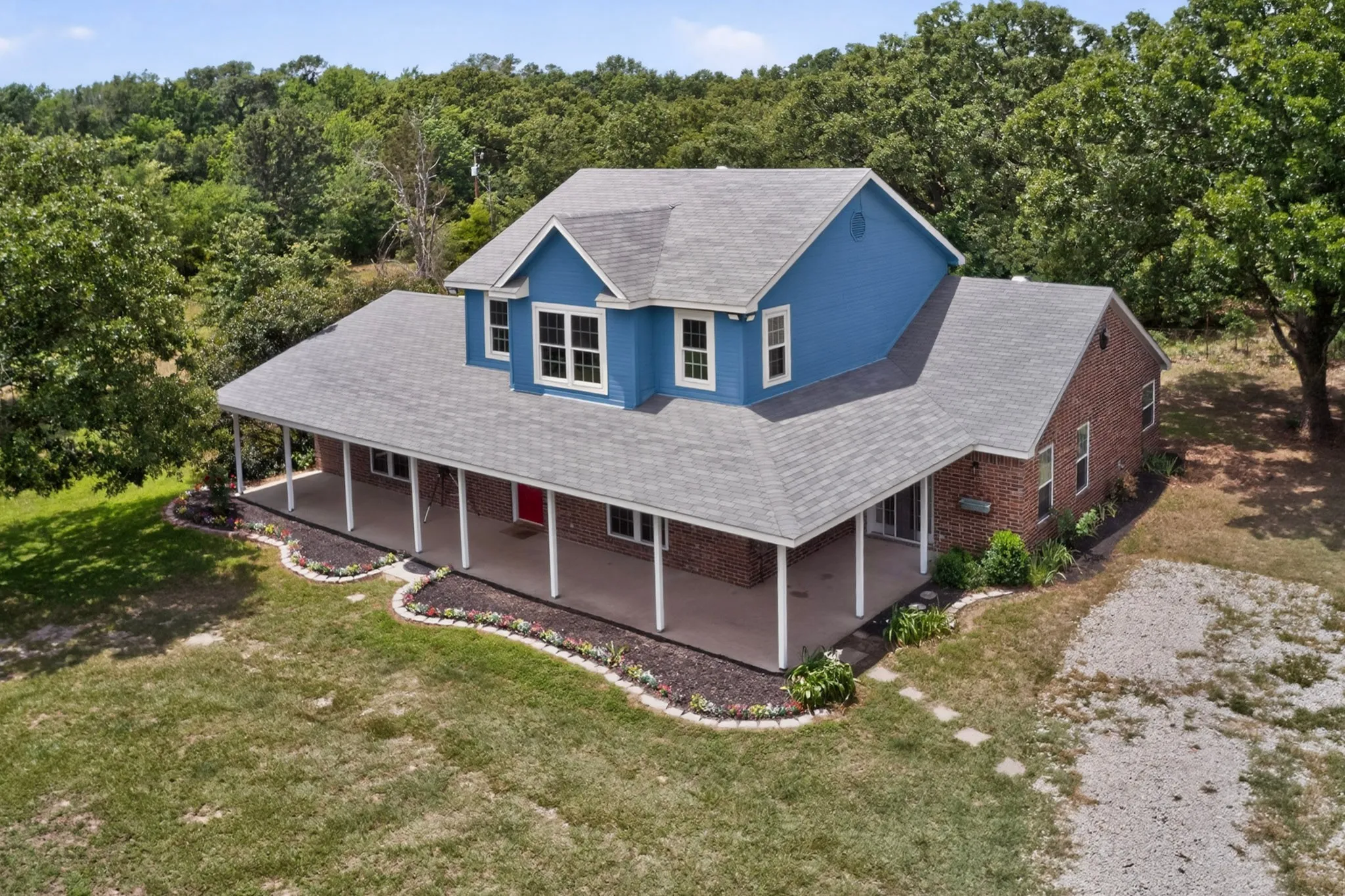 Single Family Residence For Sale in Kaufman County , 30927 Fm 429, Terrell, Texas 75161, 3 Bedroom, 3 Bathroom, Garage spaces, 2,330 Sqft, built in 2005, Price $515,000, mls#21292140, Real Estate Agent in Terrell, Homes For Sale in Kaufman county, Homes For Sale in Terrell, Realtor in Terrell Texas, Real Estate Brokerage Independent Realty Texas, Luminita Cordes Realtor