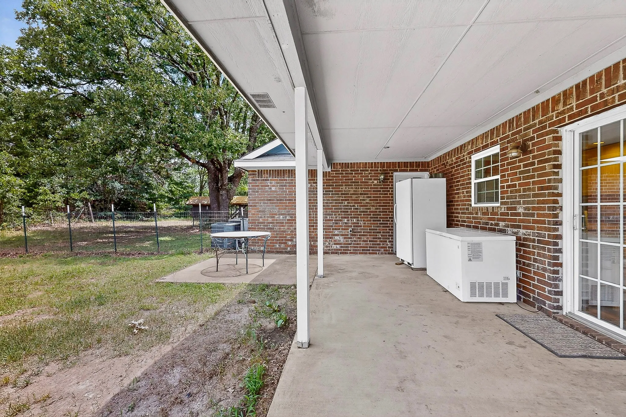 Single Family Residence For Sale in Kaufman County , 30927 Fm 429, Terrell, Texas 75161, 3 Bedroom, 3 Bathroom, Garage spaces, 2,330 Sqft, built in 2005, Price $515,000, mls#21292140, Real Estate Agent in Terrell, Homes For Sale in Kaufman county, Homes For Sale in Terrell, Realtor in Terrell Texas, Real Estate Brokerage Independent Realty Texas, Luminita Cordes Realtor