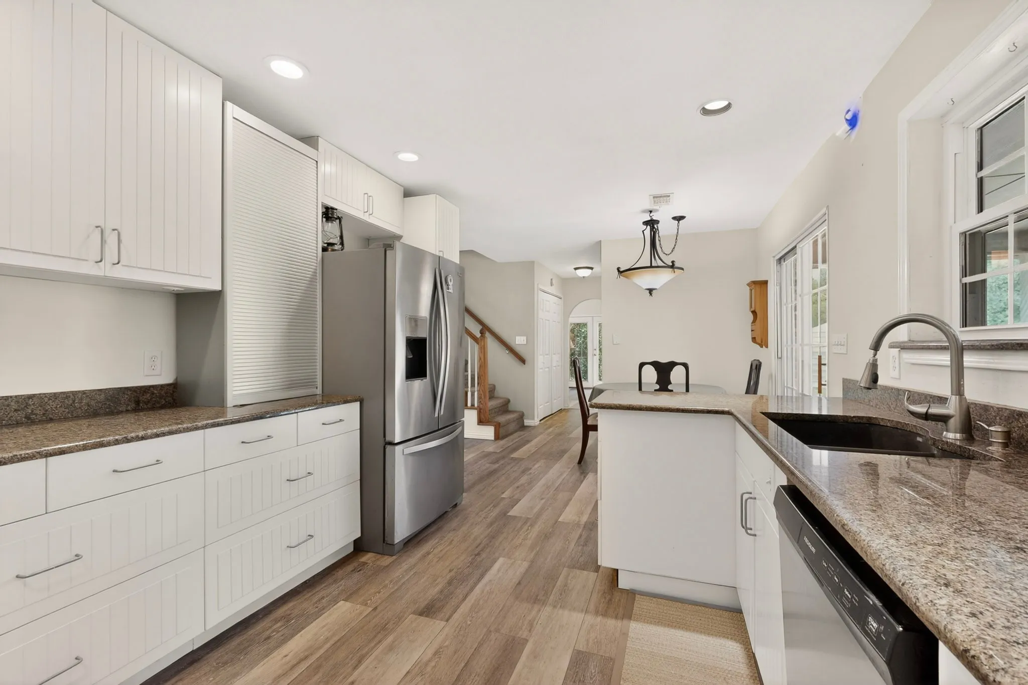 Single Family Residence For Sale in Kaufman County , 30927 Fm 429, Terrell, Texas 75161, 3 Bedroom, 3 Bathroom, Garage spaces, 2,330 Sqft, built in 2005, Price $515,000, mls#21292140, Real Estate Agent in Terrell, Homes For Sale in Kaufman county, Homes For Sale in Terrell, Realtor in Terrell Texas, Real Estate Brokerage Independent Realty Texas, Luminita Cordes Realtor