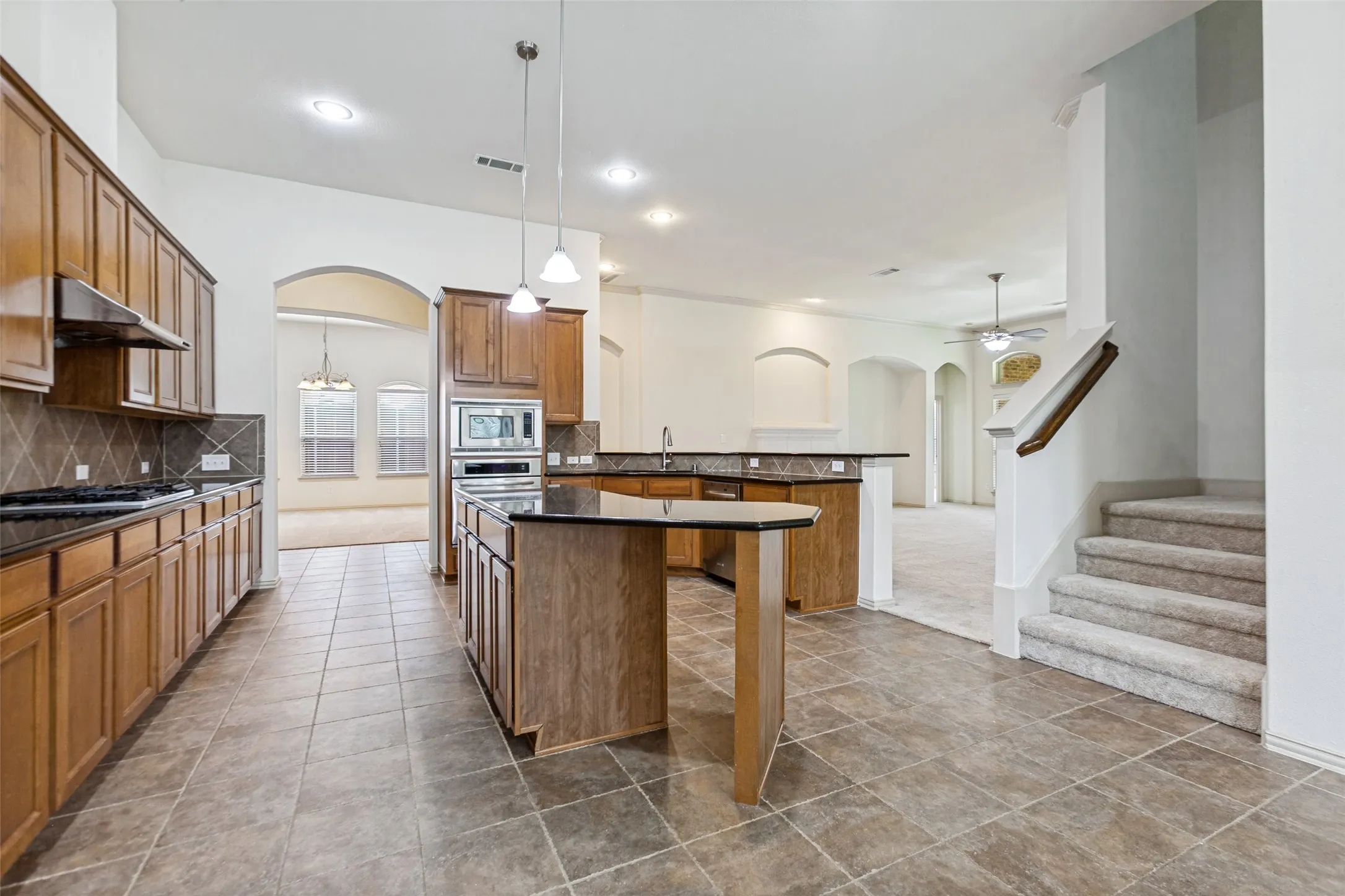 Single Family Residence For Sale in Collin County , 520 Smoke Tree Drive, Murphy, Texas 75094, 4 Bedroom, 4 Bathroom, 2 Garage spaces, 3,957 Sqft, built in 2008, mls#21293824, Real Estate Agent in Murphy, Homes For Sale in Collin county, Homes For Sale in Murphy, Realtor in Murphy Texas, Real Estate Brokerage Independent Realty Texas, Luminita Cordes Realtor