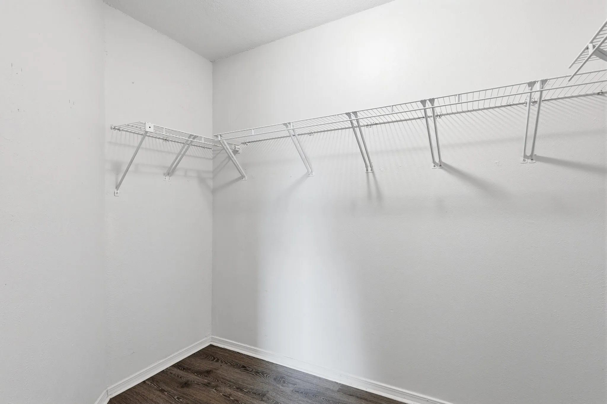 Condominium For Sale in Dallas County , 11470 Audelia Road 158, Dallas, Texas 75243, 1 Bedroom, 1 Bathroom, Garage spaces, 730 Sqft, built in 1983, mls#21292894, Real Estate Agent in Dallas, Homes For Sale in Dallas county, Homes For Sale in Dallas, Realtor in Dallas Texas, Real Estate Brokerage Independent Realty Texas, Luminita Cordes Realtor