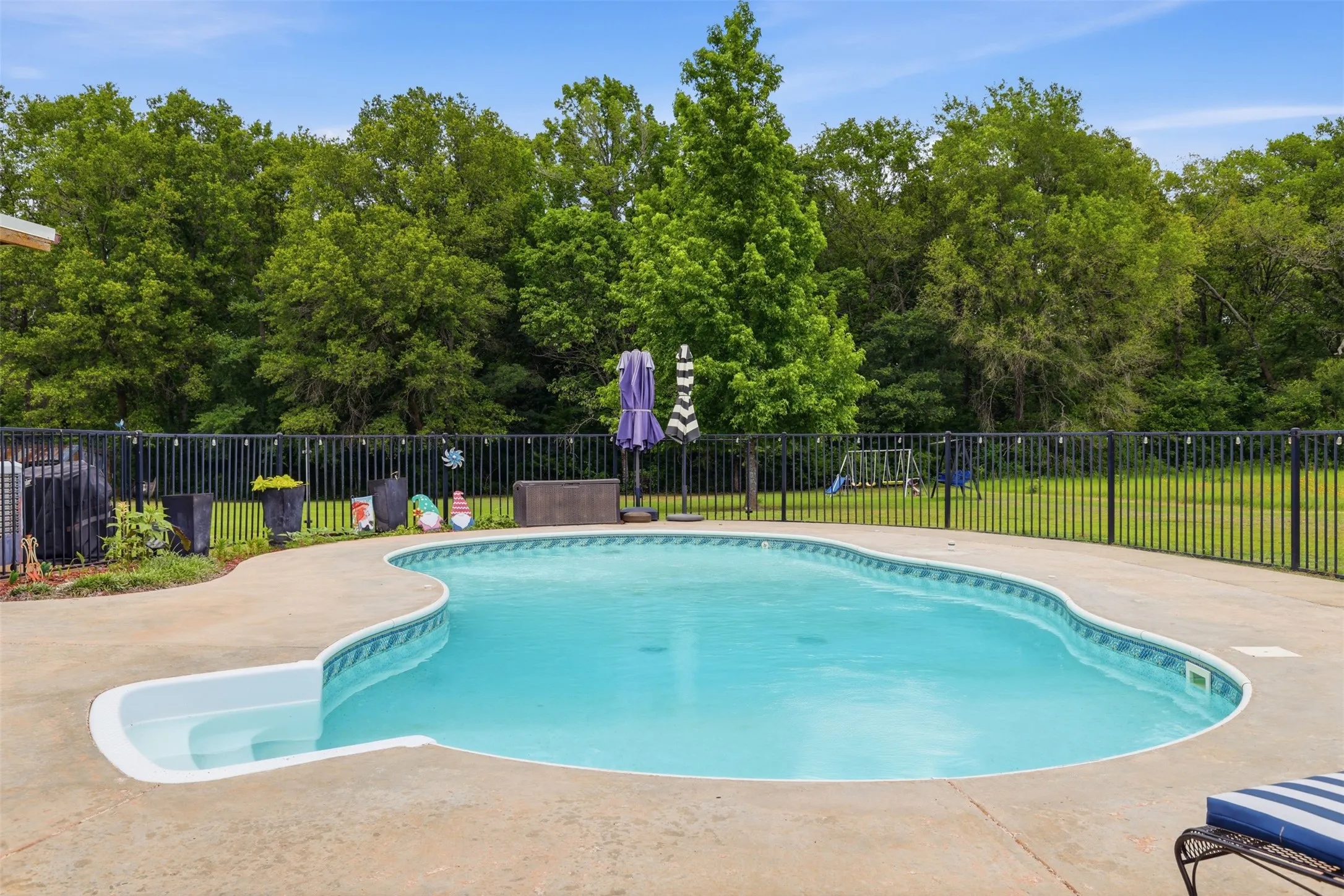 Ranch For Sale in Red River (TX) County , 1663 County Road 1405, Bogata, Texas 75417, 0, 0, Garage spaces, 0 Sqft, built in 1997, mls#21293863, Real Estate Agent in Bogata, Homes For Sale in Red River (TX) county, Homes For Sale in Bogata, Realtor in Bogata Texas, Real Estate Brokerage Independent Realty Texas, Luminita Cordes Realtor