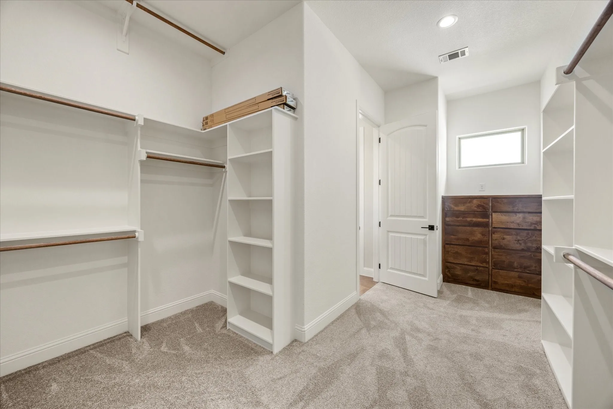 Single Family Residence For Sale in Hood County , 206 Morning Dove Court, Cresson, Texas 76035, 4 Bedroom, 4 Bathroom, 3 Garage spaces, 3,711 Sqft, built in 2026, mls#21268936, Real Estate Agent in Cresson, Homes For Sale in Hood county, Homes For Sale in Cresson, Realtor in Cresson Texas, Real Estate Brokerage Independent Realty Texas, Luminita Cordes Realtor