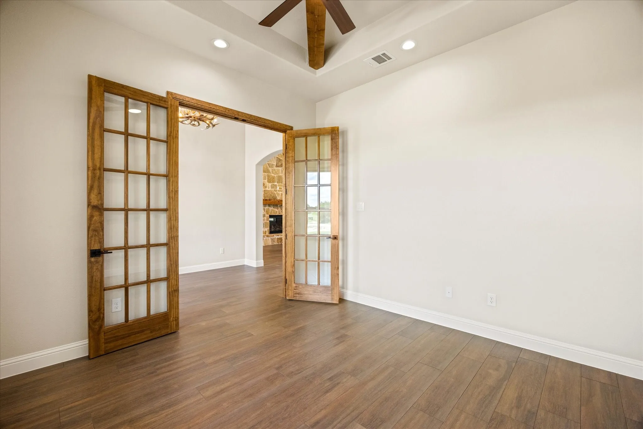 Single Family Residence For Sale in Hood County , 206 Morning Dove Court, Cresson, Texas 76035, 4 Bedroom, 4 Bathroom, 3 Garage spaces, 3,711 Sqft, built in 2026, mls#21268936, Real Estate Agent in Cresson, Homes For Sale in Hood county, Homes For Sale in Cresson, Realtor in Cresson Texas, Real Estate Brokerage Independent Realty Texas, Luminita Cordes Realtor