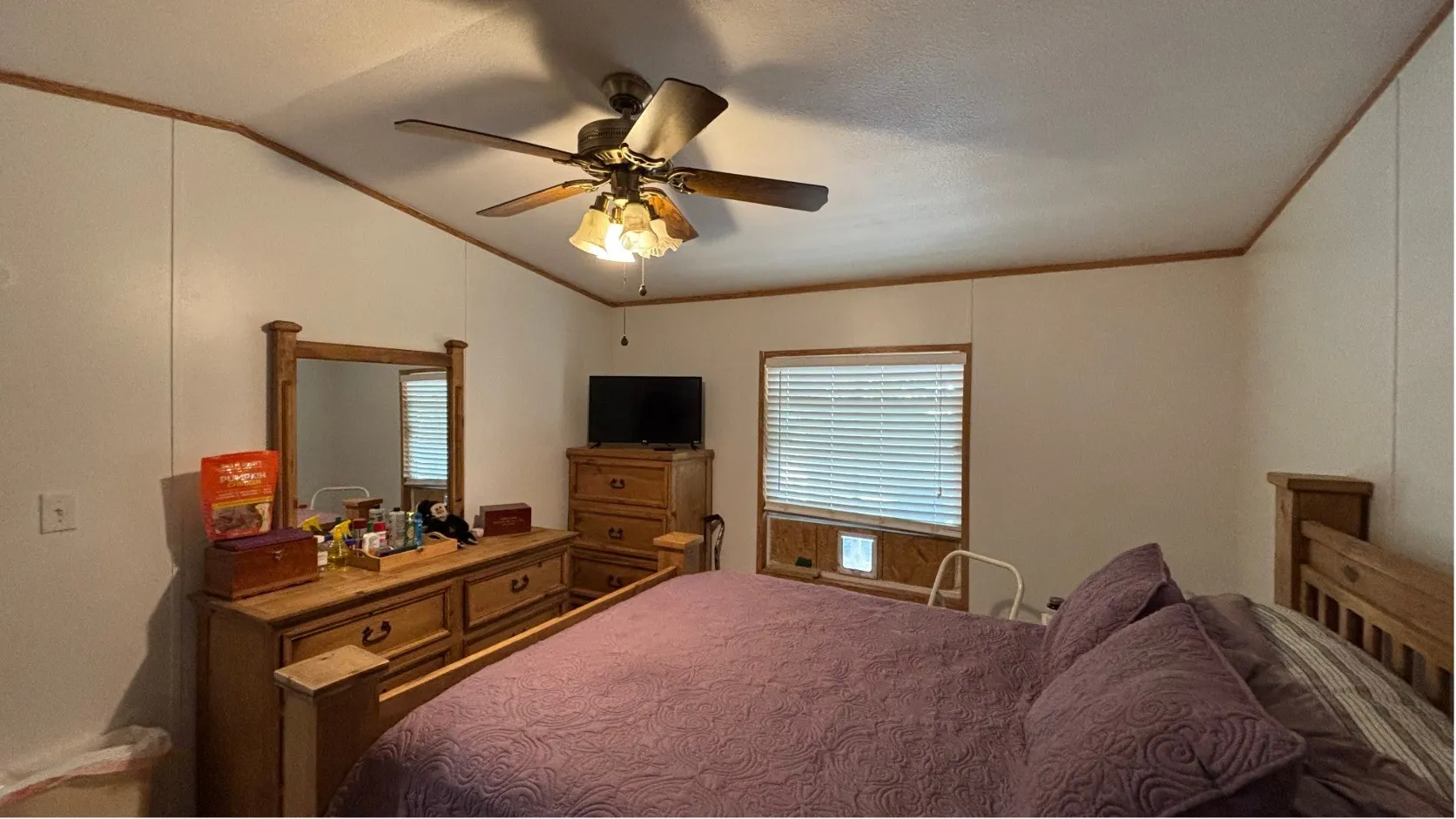Mobile Home For Sale in Wood County , 106 Tejas, Quitman, Texas 75783, 3 Bedrooms, 2 Bathrooms, Garage spaces, 1,216 Sqft, built in 2018, Price $149,900, mls#21293770, Real Estate Agent in Quitman, Homes For Sale in Wood county, Homes For Sale in Quitman, Realtor in Quitman Texas, Real Estate Brokerage Independent Realty Texas, Luminita Cordes Realtor