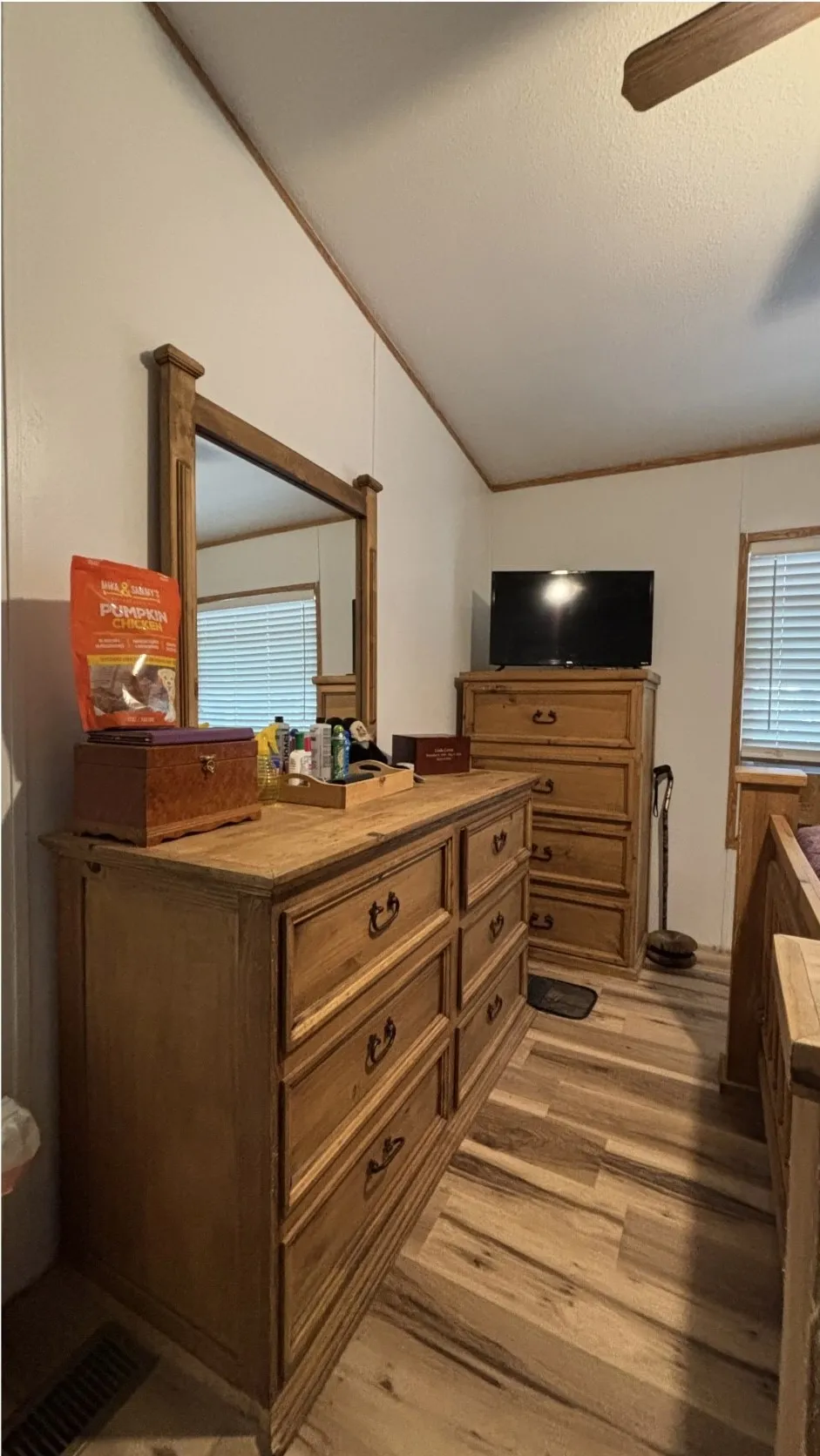 Mobile Home For Sale in Wood County , 106 Tejas, Quitman, Texas 75783, 3 Bedrooms, 2 Bathrooms, Garage spaces, 1,216 Sqft, built in 2018, Price $149,900, mls#21293770, Real Estate Agent in Quitman, Homes For Sale in Wood county, Homes For Sale in Quitman, Realtor in Quitman Texas, Real Estate Brokerage Independent Realty Texas, Luminita Cordes Realtor