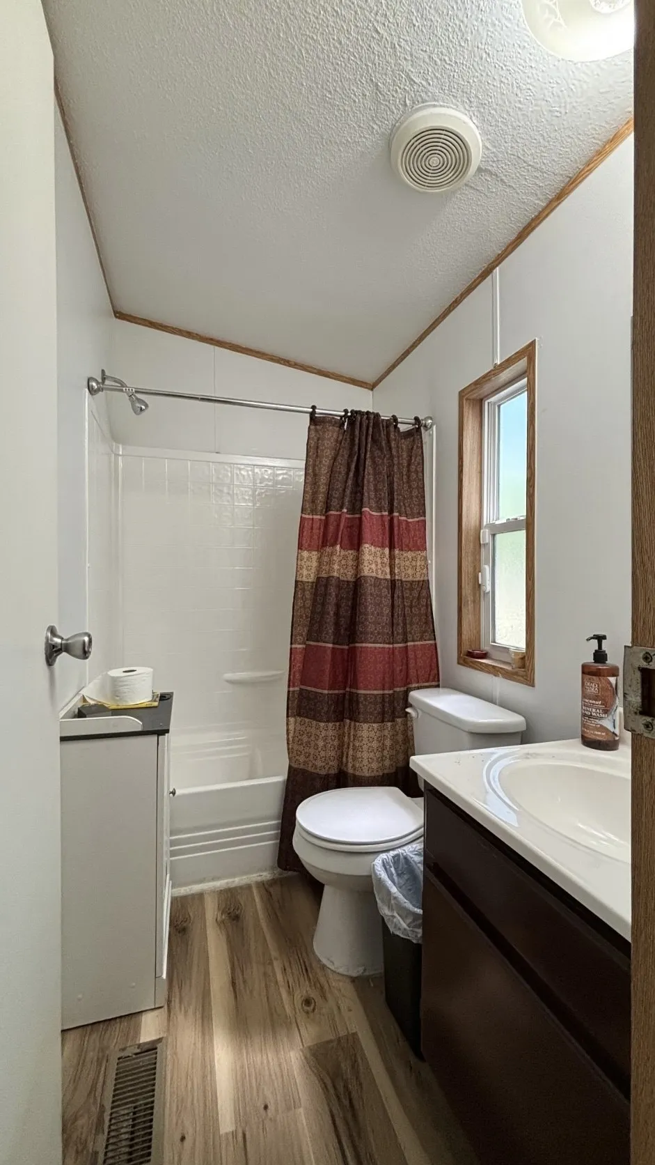 Mobile Home For Sale in Wood County , 106 Tejas, Quitman, Texas 75783, 3 Bedrooms, 2 Bathrooms, Garage spaces, 1,216 Sqft, built in 2018, Price $149,900, mls#21293770, Real Estate Agent in Quitman, Homes For Sale in Wood county, Homes For Sale in Quitman, Realtor in Quitman Texas, Real Estate Brokerage Independent Realty Texas, Luminita Cordes Realtor