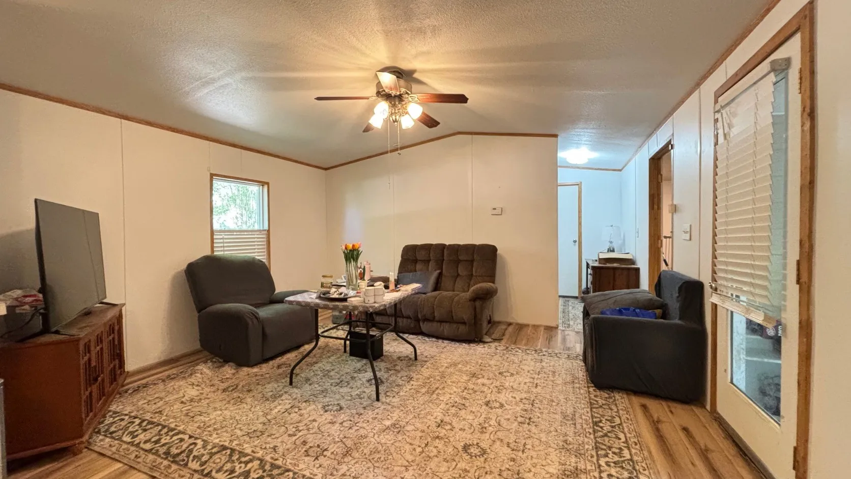 Mobile Home For Sale in Wood County , 106 Tejas, Quitman, Texas 75783, 3 Bedrooms, 2 Bathrooms, Garage spaces, 1,216 Sqft, built in 2018, Price $149,900, mls#21293770, Real Estate Agent in Quitman, Homes For Sale in Wood county, Homes For Sale in Quitman, Realtor in Quitman Texas, Real Estate Brokerage Independent Realty Texas, Luminita Cordes Realtor
