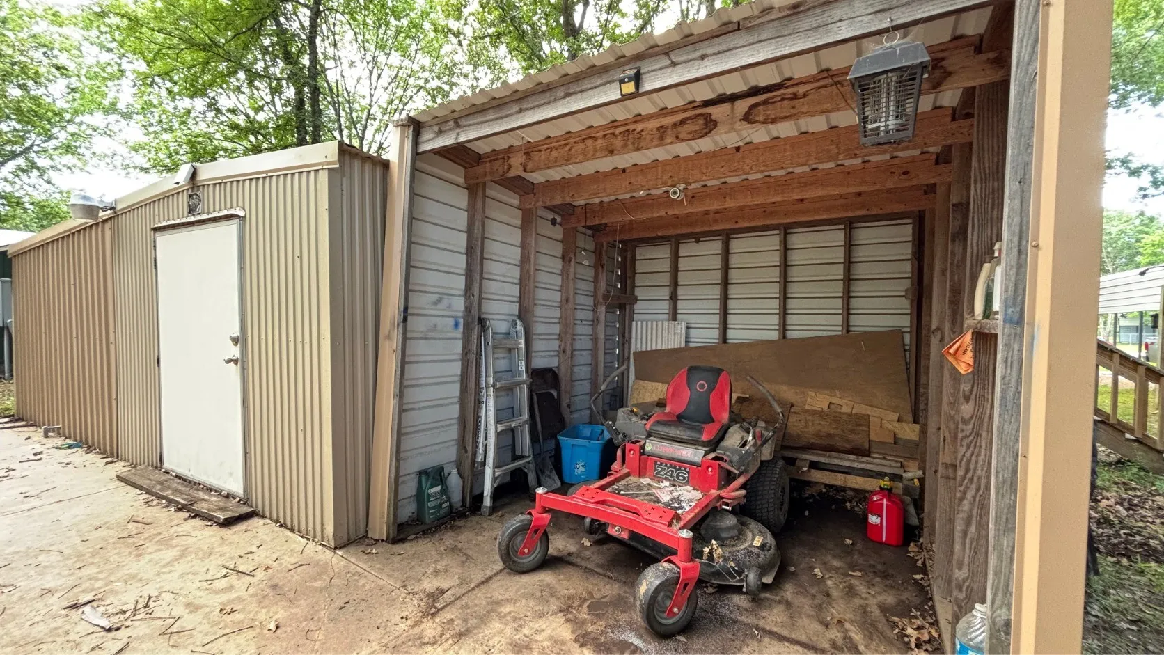 Mobile Home For Sale in Wood County , 106 Tejas, Quitman, Texas 75783, 3 Bedrooms, 2 Bathrooms, Garage spaces, 1,216 Sqft, built in 2018, Price $149,900, mls#21293770, Real Estate Agent in Quitman, Homes For Sale in Wood county, Homes For Sale in Quitman, Realtor in Quitman Texas, Real Estate Brokerage Independent Realty Texas, Luminita Cordes Realtor