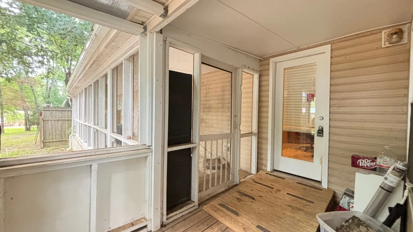 Mobile Home For Sale in Wood County , 106 Tejas, Quitman, Texas 75783, 3 Bedrooms, 2 Bathrooms, Garage spaces, 1,216 Sqft, built in 2018, Price $149,900, mls#21293770, Real Estate Agent in Quitman, Homes For Sale in Wood county, Homes For Sale in Quitman, Realtor in Quitman Texas, Real Estate Brokerage Independent Realty Texas, Luminita Cordes Realtor
