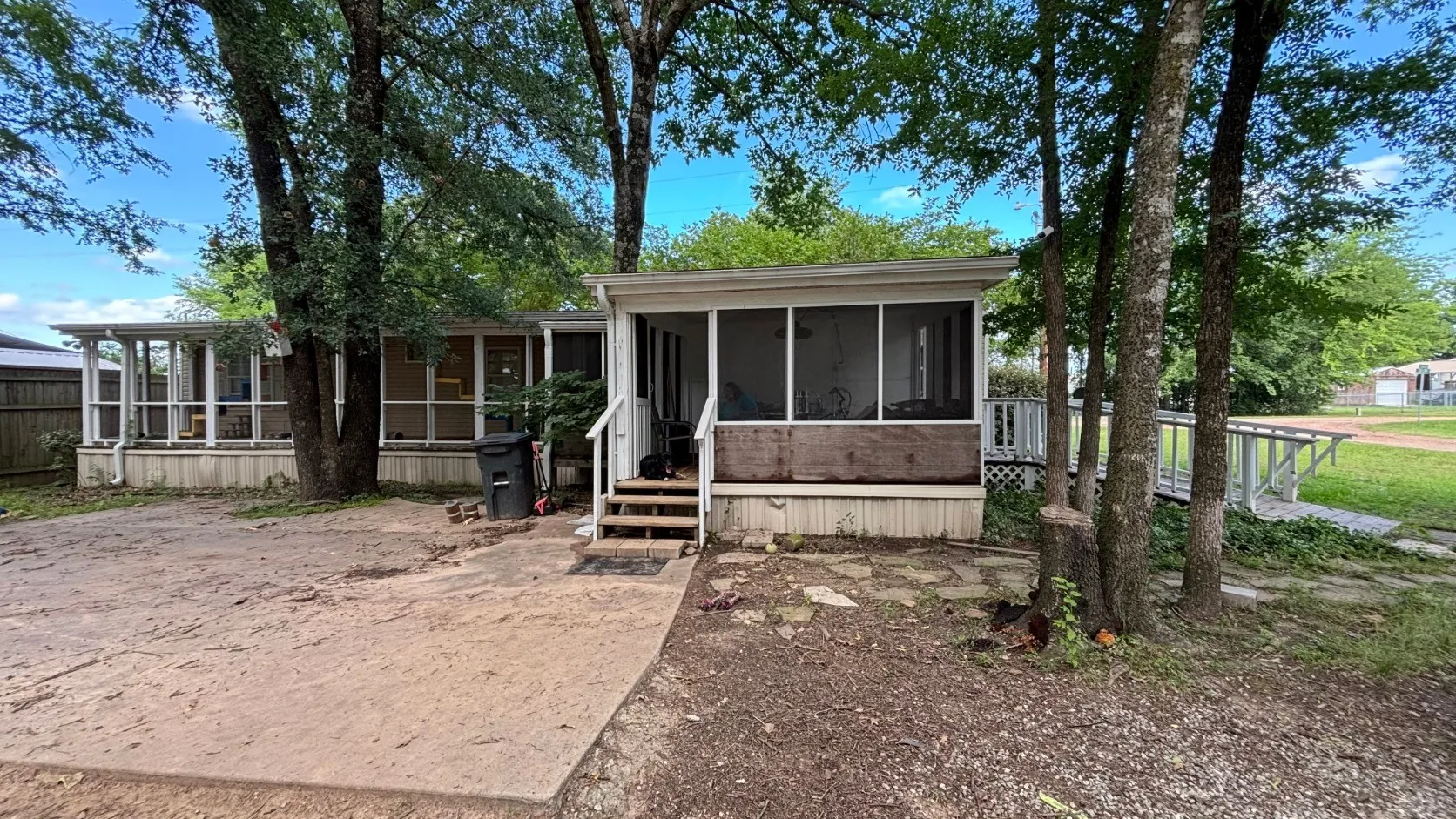 Mobile Home For Sale in Wood County , 106 Tejas, Quitman, Texas 75783, 3 Bedrooms, 2 Bathrooms, Garage spaces, 1,216 Sqft, built in 2018, Price $149,900, mls#21293770, Real Estate Agent in Quitman, Homes For Sale in Wood county, Homes For Sale in Quitman, Realtor in Quitman Texas, Real Estate Brokerage Independent Realty Texas, Luminita Cordes Realtor