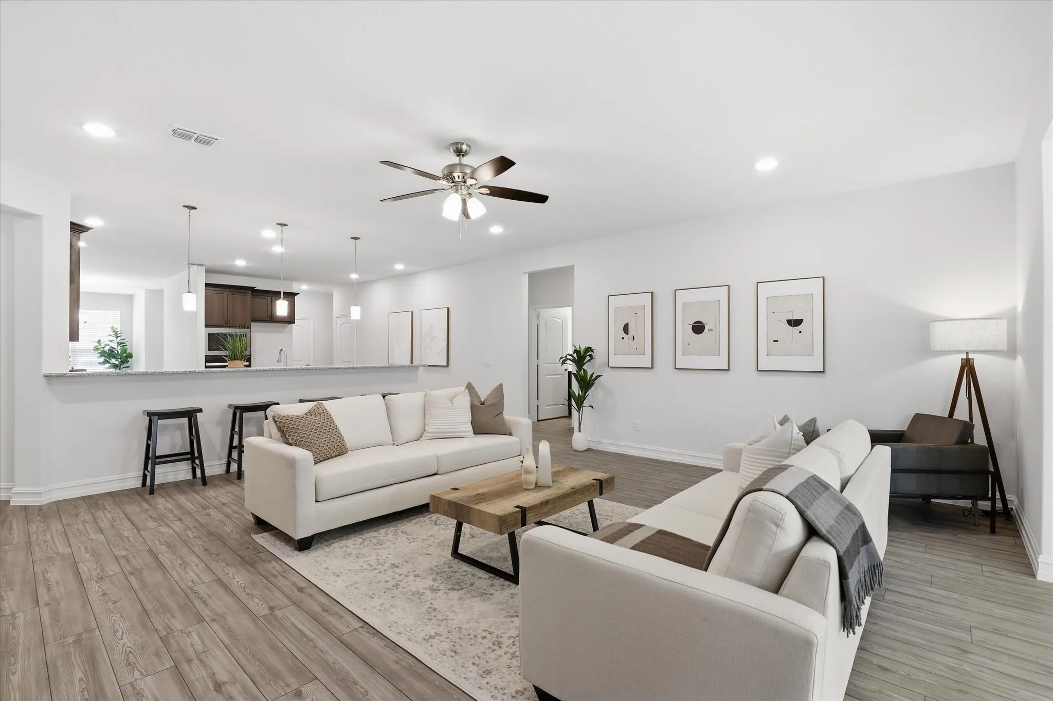 Single Family Residence For Sale in Denton County , 1112 Cornerstone Drive, Little Elm, Texas 76227, 3 Bedroom, 3 Bathroom, 2 Garage spaces, 2,809 Sqft, built in 2023, mls#21293872, Real Estate Agent in Little Elm, Homes For Sale in Denton county, Homes For Sale in Little Elm, Realtor in Little Elm Texas, Real Estate Brokerage Independent Realty Texas, Luminita Cordes Realtor
