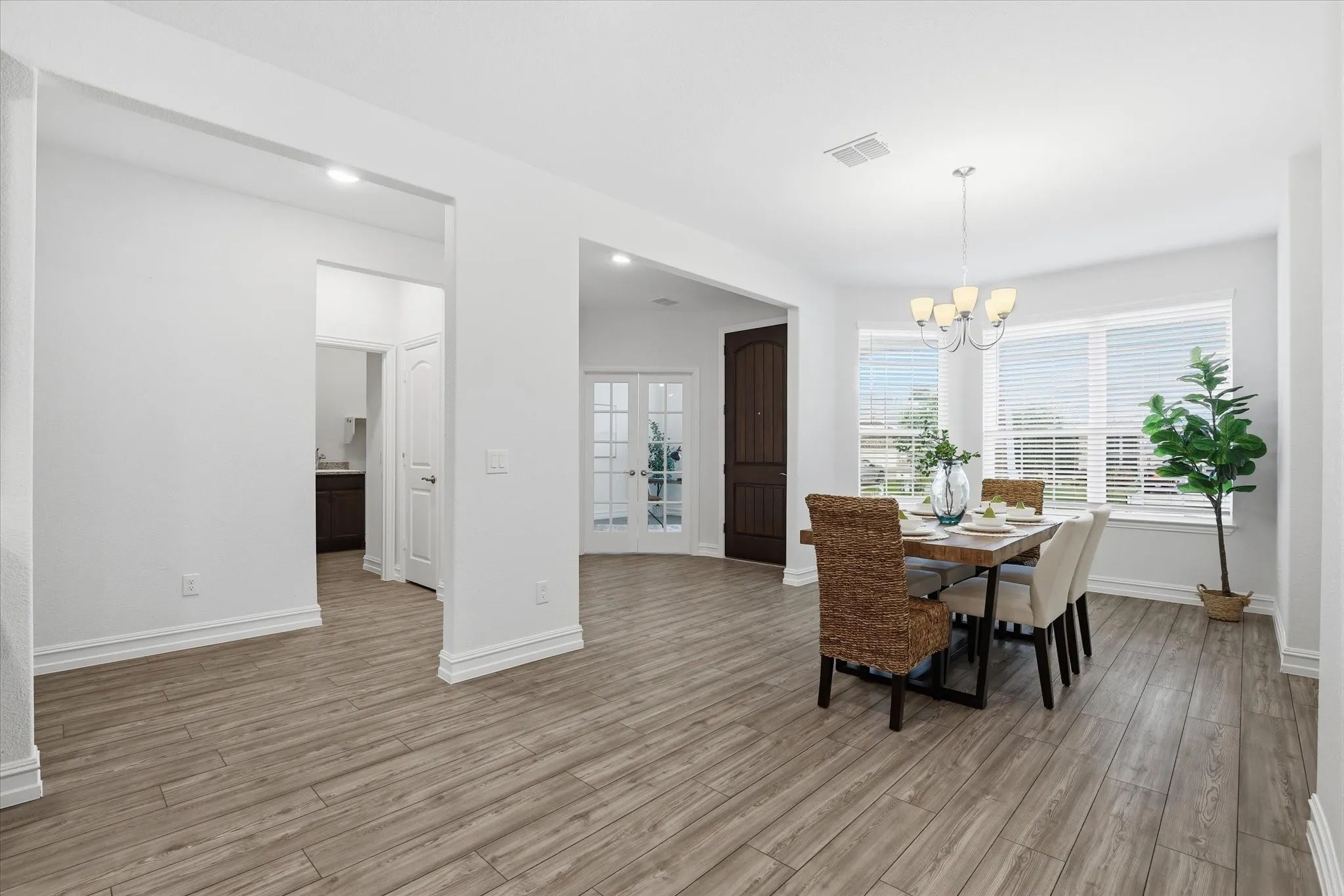 Single Family Residence For Sale in Denton County , 1112 Cornerstone Drive, Little Elm, Texas 76227, 3 Bedroom, 3 Bathroom, 2 Garage spaces, 2,809 Sqft, built in 2023, mls#21293872, Real Estate Agent in Little Elm, Homes For Sale in Denton county, Homes For Sale in Little Elm, Realtor in Little Elm Texas, Real Estate Brokerage Independent Realty Texas, Luminita Cordes Realtor