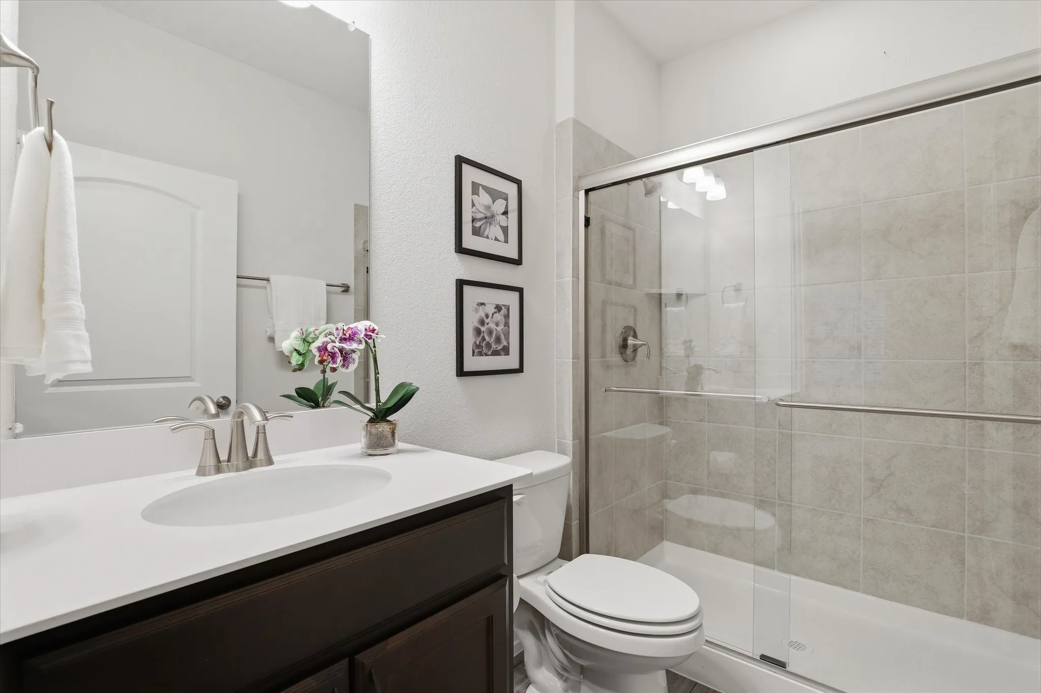 Single Family Residence For Sale in Denton County , 1112 Cornerstone Drive, Little Elm, Texas 76227, 3 Bedroom, 3 Bathroom, 2 Garage spaces, 2,809 Sqft, built in 2023, mls#21293872, Real Estate Agent in Little Elm, Homes For Sale in Denton county, Homes For Sale in Little Elm, Realtor in Little Elm Texas, Real Estate Brokerage Independent Realty Texas, Luminita Cordes Realtor