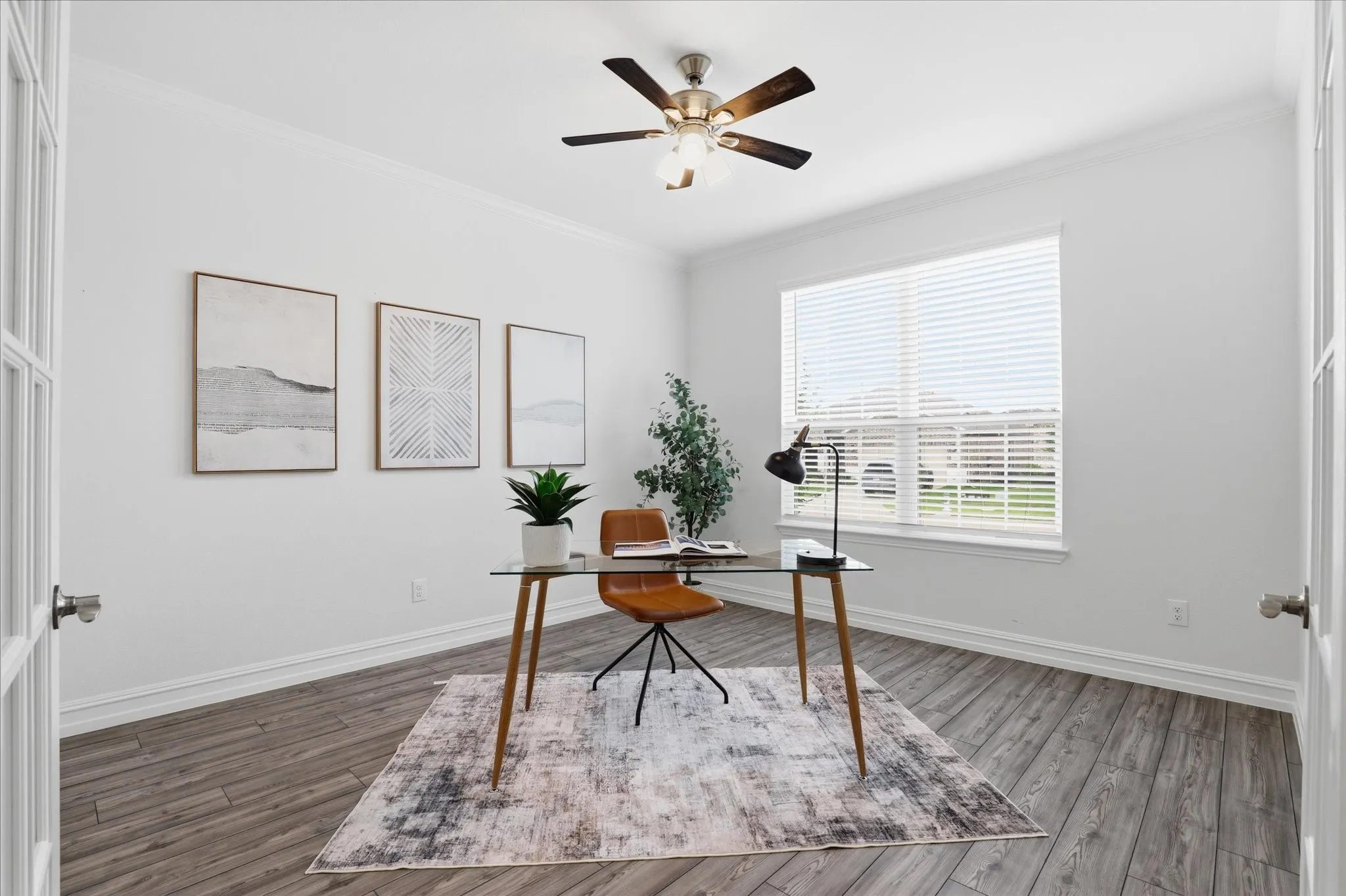 Single Family Residence For Sale in Denton County , 1112 Cornerstone Drive, Little Elm, Texas 76227, 3 Bedroom, 3 Bathroom, 2 Garage spaces, 2,809 Sqft, built in 2023, mls#21293872, Real Estate Agent in Little Elm, Homes For Sale in Denton county, Homes For Sale in Little Elm, Realtor in Little Elm Texas, Real Estate Brokerage Independent Realty Texas, Luminita Cordes Realtor