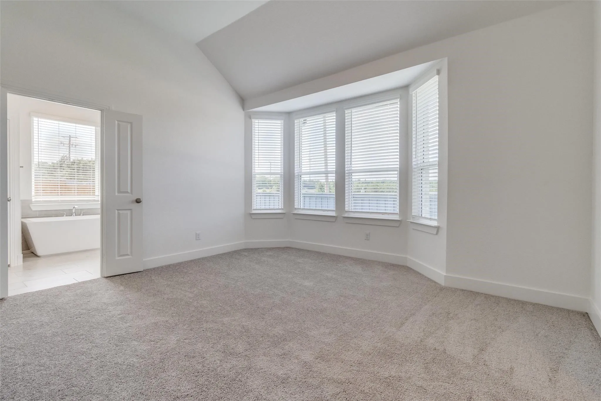 Single Family Residence For Rent in Grayson County , 1249 Newport Street, Sherman, Texas 75090, 3 Bedroom, 2 Bathroom, 2 Garage spaces, 1,618 Sqft, built in 2024, mls#21272329, Real Estate Agent in Sherman, Homes For Rent in Grayson county, Homes For Rent in Sherman, Realtor in Sherman Texas, Real Estate Brokerage Independent Realty Texas, Luminita Cordes Realtor