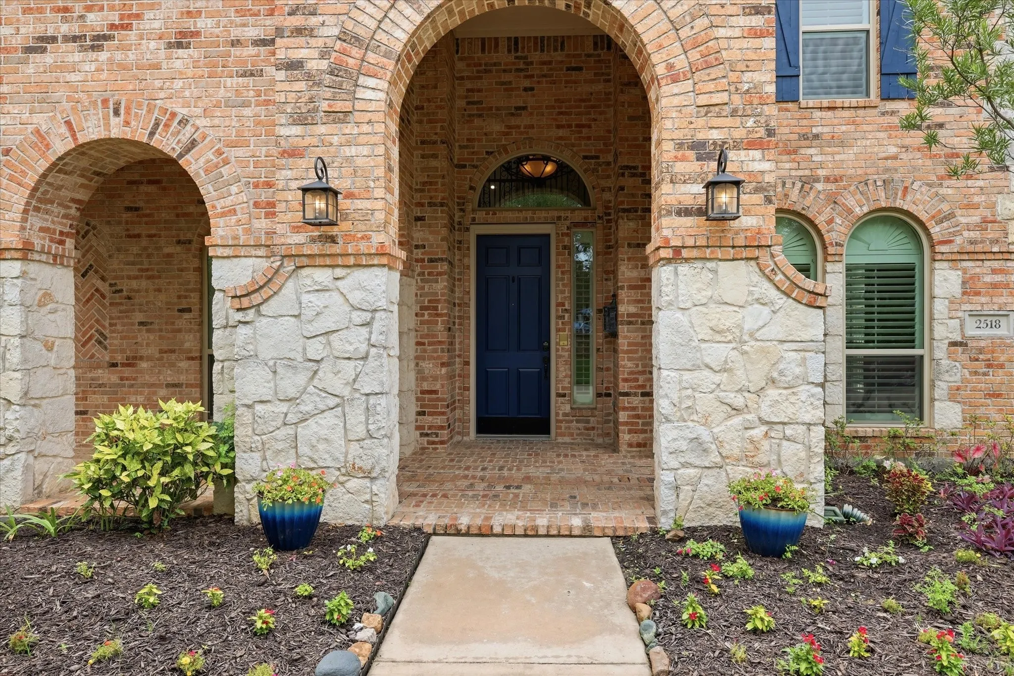 Large covered front porch. Nice coverage for guests to enter when the weather is changing.