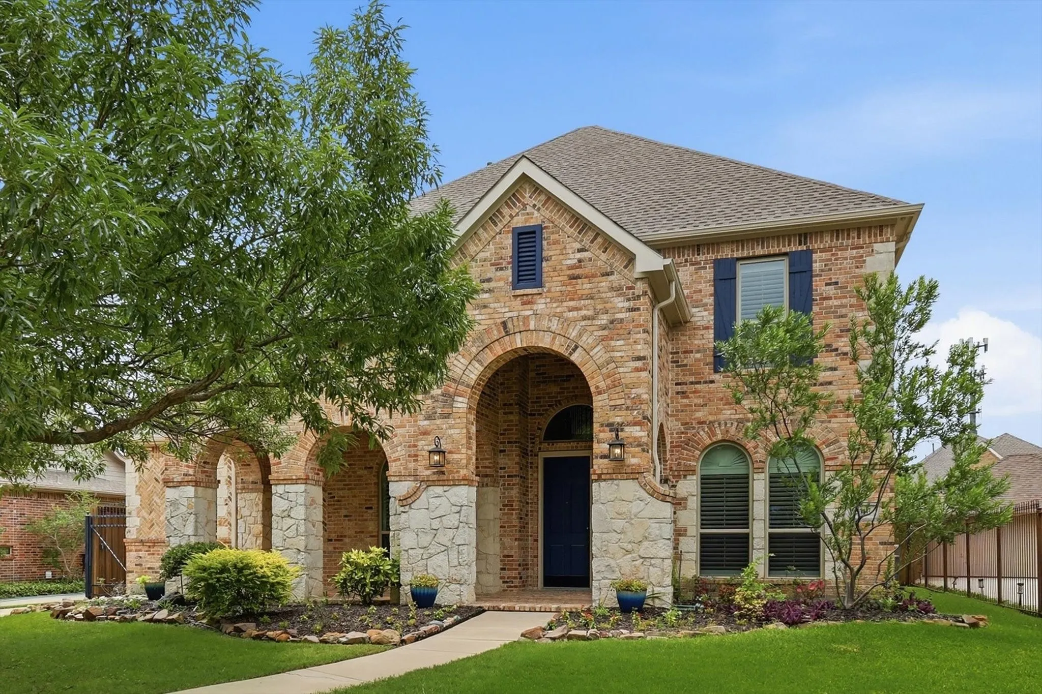 Single Family Residence For Sale in Denton County , 2518 Merlin Drive, Lewisville, Texas 75056, 5 Bedroom, 4 Bathroom, 2 Garage spaces, 4,078 Sqft, built in 1999, mls#21293532, Real Estate Agent in Lewisville, Homes For Sale in Denton county, Homes For Sale in Lewisville, Realtor in Lewisville Texas, Real Estate Brokerage Independent Realty Texas, Luminita Cordes Realtor