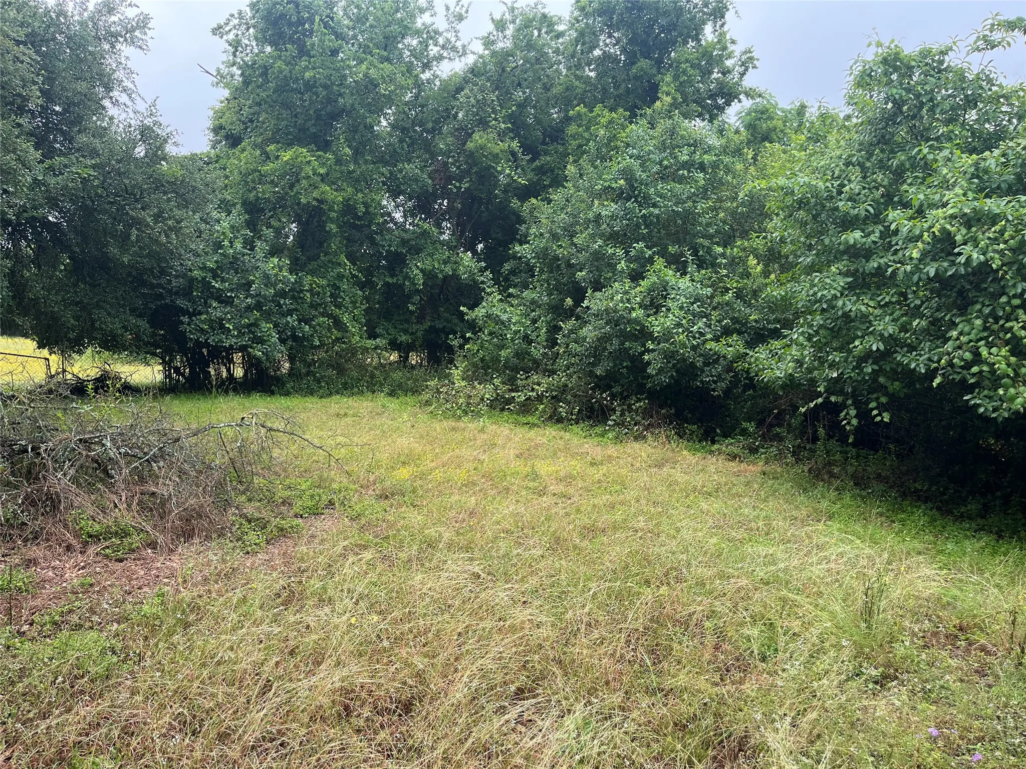 Warehouse For Sale in Bell County , 2522 Tanglewood Circle, Belton, Texas 76513, 0, 0, Garage spaces, 0 Sqft, built in 1980, mls#21293893, Real Estate Agent in Belton, Homes For Sale in Bell county, Homes For Sale in Belton, Realtor in Belton Texas, Real Estate Brokerage Independent Realty Texas, Luminita Cordes Realtor