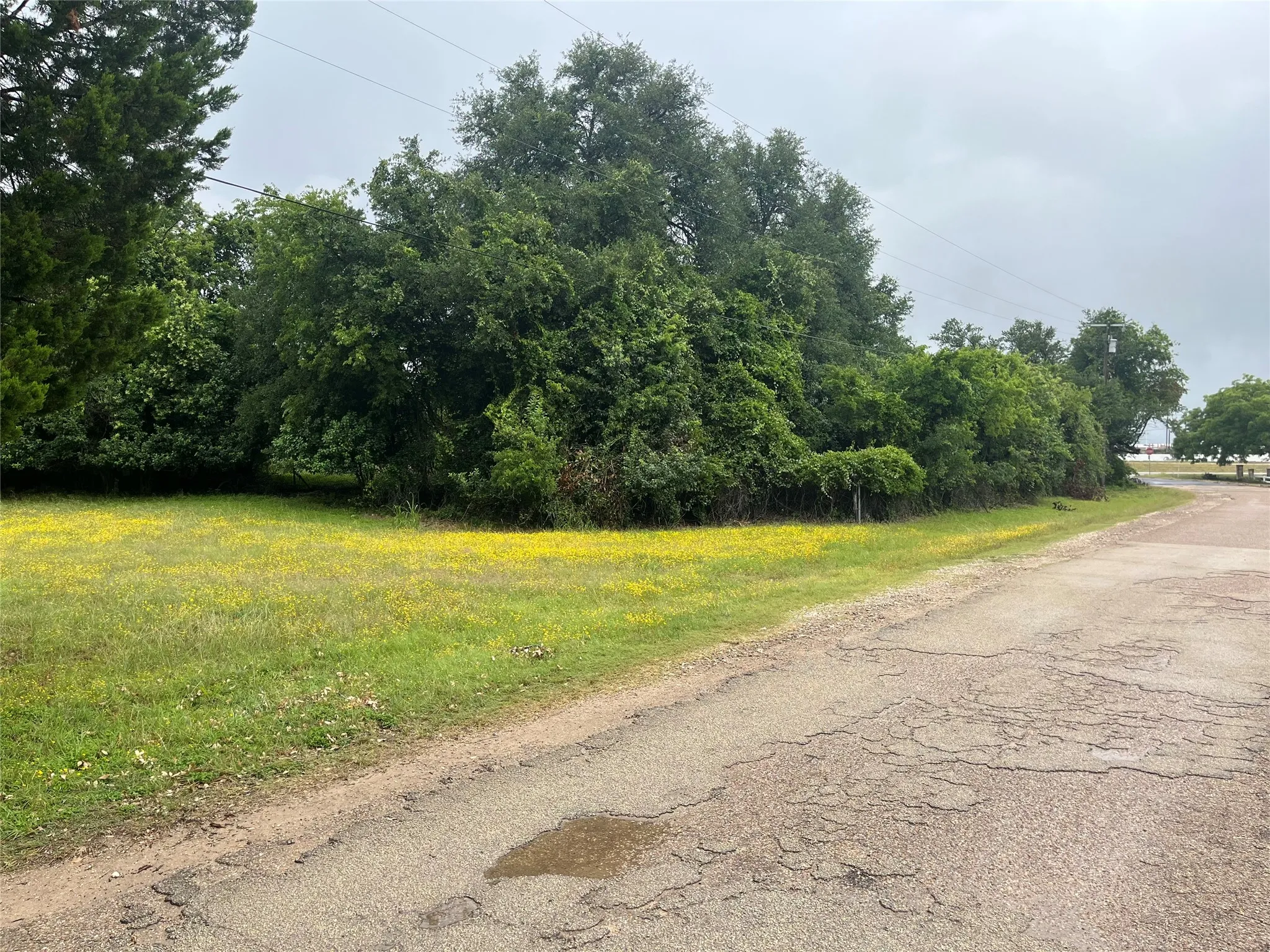 Warehouse For Sale in Bell County , 2522 Tanglewood Circle, Belton, Texas 76513, 0, 0, Garage spaces, 0 Sqft, built in 1980, mls#21293893, Real Estate Agent in Belton, Homes For Sale in Bell county, Homes For Sale in Belton, Realtor in Belton Texas, Real Estate Brokerage Independent Realty Texas, Luminita Cordes Realtor