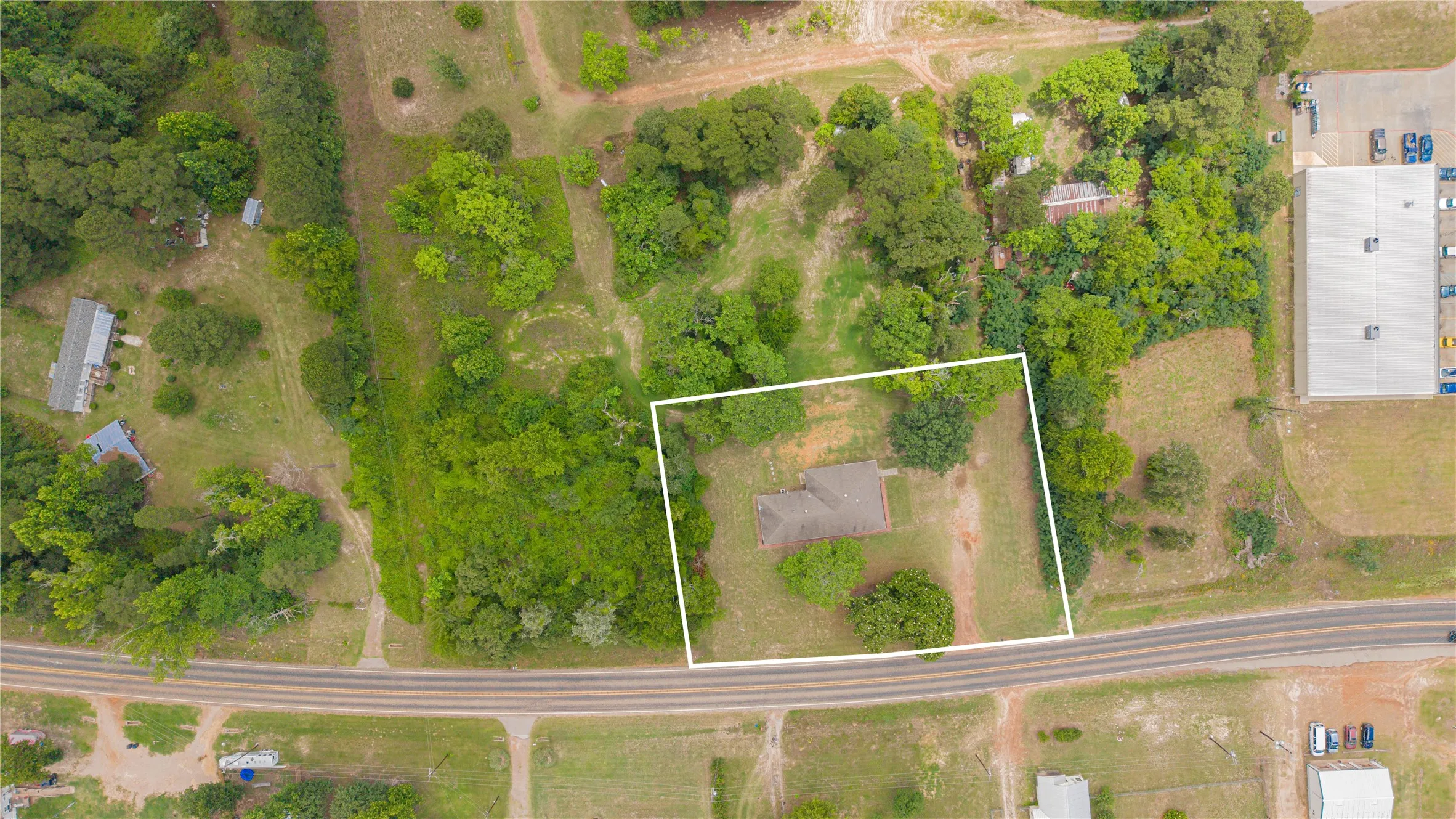 Single Family Residence For Sale in Upshur County , 1092 FM 1002 N, Winnsboro, Texas 75494, 4 Bedroom, 2 Bathroom, Garage spaces, 1,969 Sqft, built in 2007, mls#21292160, Real Estate Agent in Winnsboro, Homes For Sale in Upshur county, Homes For Sale in Winnsboro, Realtor in Winnsboro Texas, Real Estate Brokerage Independent Realty Texas, Luminita Cordes Realtor