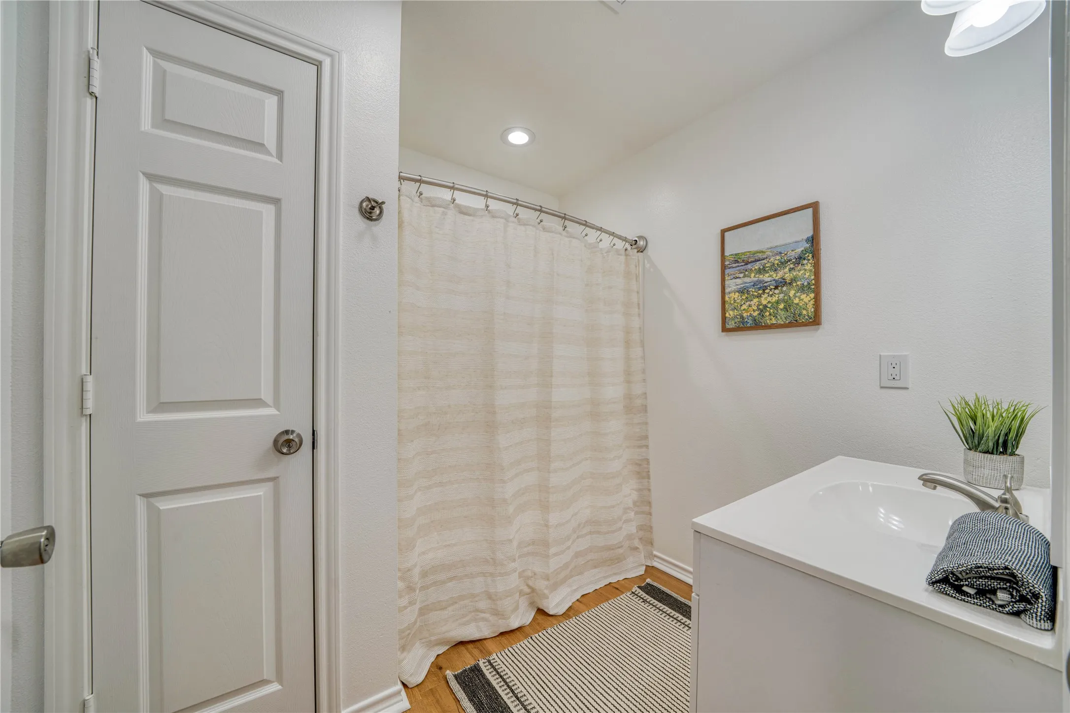 Single Family Residence For Sale in Upshur County , 1092 FM 1002 N, Winnsboro, Texas 75494, 4 Bedroom, 2 Bathroom, Garage spaces, 1,969 Sqft, built in 2007, mls#21292160, Real Estate Agent in Winnsboro, Homes For Sale in Upshur county, Homes For Sale in Winnsboro, Realtor in Winnsboro Texas, Real Estate Brokerage Independent Realty Texas, Luminita Cordes Realtor