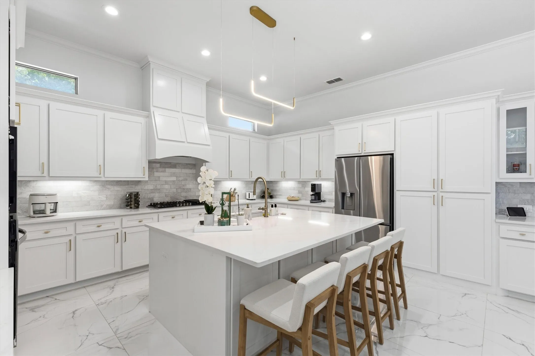 Single Family Residence For Sale in Denton County , 4311 Verde Lane, Frisco, Texas 75034, 4 Bedroom, 3 Bathroom, 2 Garage spaces, 3,371 Sqft, built in 2013, mls#21293001, Real Estate Agent in Frisco, Homes For Sale in Denton county, Homes For Sale in Frisco, Realtor in Frisco Texas, Real Estate Brokerage Independent Realty Texas, Luminita Cordes Realtor