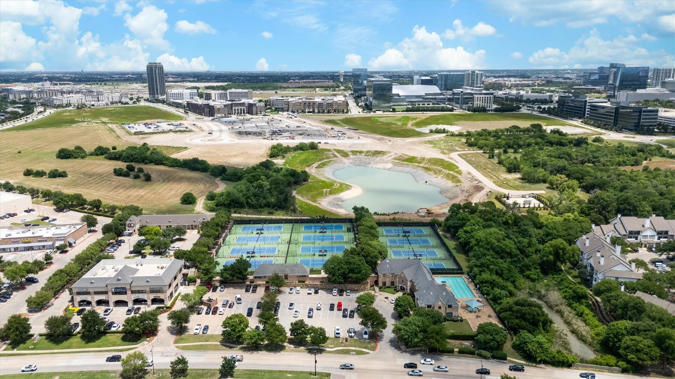 Single Family Residence For Sale in Denton County , 4311 Verde Lane, Frisco, Texas 75034, 4 Bedroom, 3 Bathroom, 2 Garage spaces, 3,371 Sqft, built in 2013, mls#21293001, Real Estate Agent in Frisco, Homes For Sale in Denton county, Homes For Sale in Frisco, Realtor in Frisco Texas, Real Estate Brokerage Independent Realty Texas, Luminita Cordes Realtor