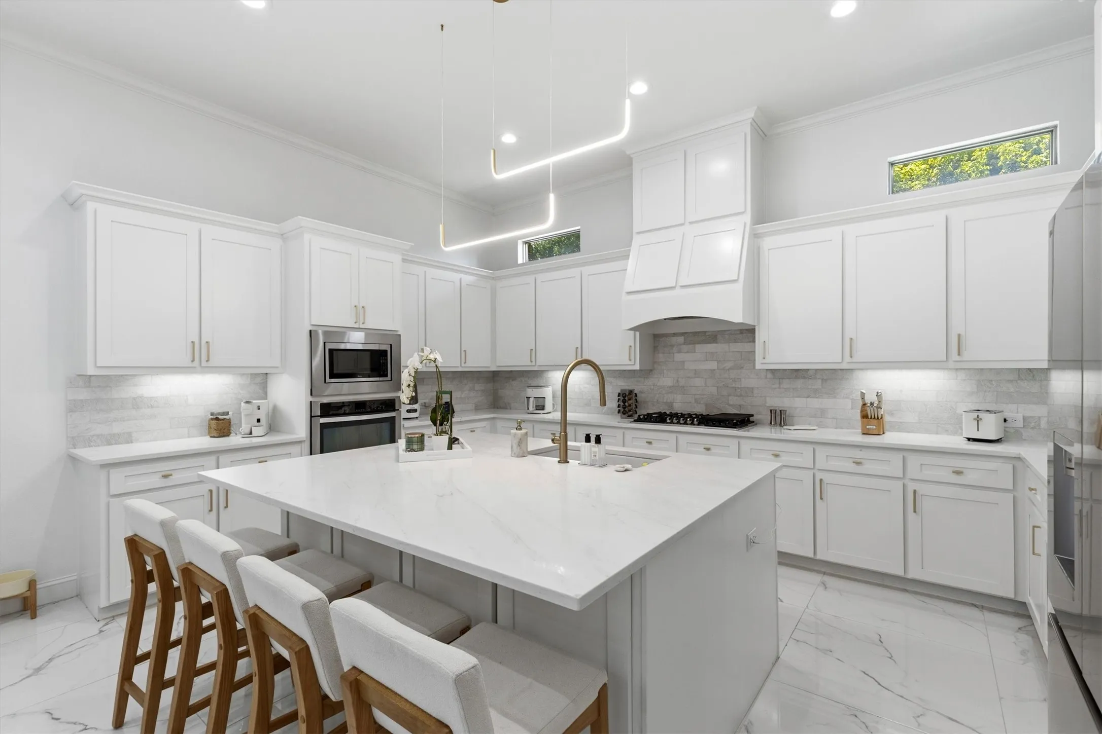 Single Family Residence For Sale in Denton County , 4311 Verde Lane, Frisco, Texas 75034, 4 Bedroom, 3 Bathroom, 2 Garage spaces, 3,371 Sqft, built in 2013, mls#21293001, Real Estate Agent in Frisco, Homes For Sale in Denton county, Homes For Sale in Frisco, Realtor in Frisco Texas, Real Estate Brokerage Independent Realty Texas, Luminita Cordes Realtor