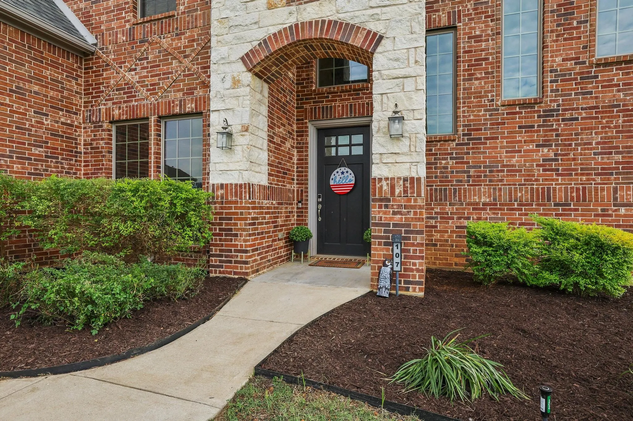 Single Family Residence For Sale in Grayson County , 107 Whispering Winds Drive, Gunter, Texas 75058, 5 Bedroom, 4 Bathroom, 3 Garage spaces, 3,642 Sqft, built in 2020, mls#21285641, Real Estate Agent in Gunter, Homes For Sale in Grayson county, Homes For Sale in Gunter, Realtor in Gunter Texas, Real Estate Brokerage Independent Realty Texas, Luminita Cordes Realtor