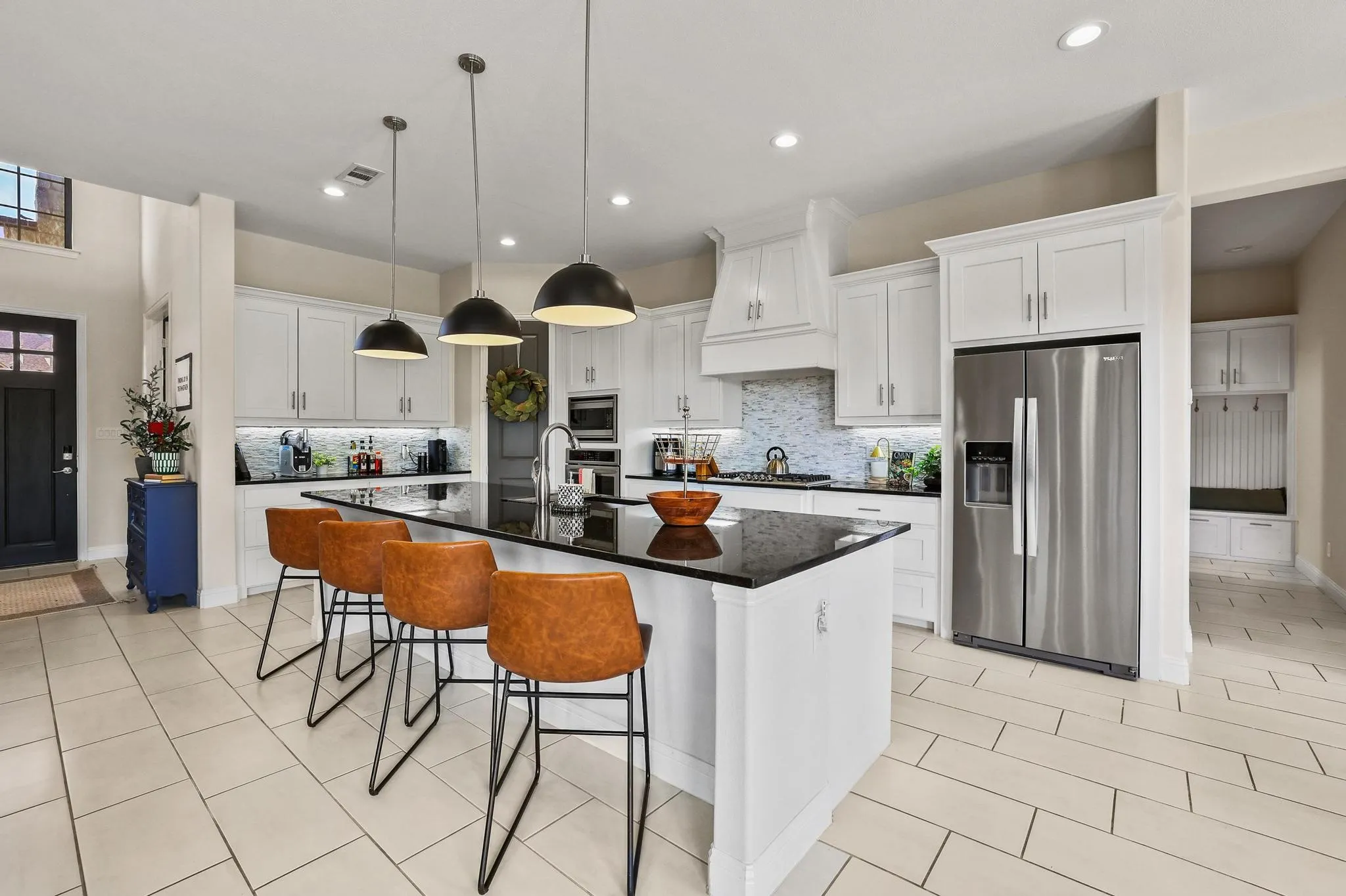 Single Family Residence For Sale in Grayson County , 107 Whispering Winds Drive, Gunter, Texas 75058, 5 Bedroom, 4 Bathroom, 3 Garage spaces, 3,642 Sqft, built in 2020, mls#21285641, Real Estate Agent in Gunter, Homes For Sale in Grayson county, Homes For Sale in Gunter, Realtor in Gunter Texas, Real Estate Brokerage Independent Realty Texas, Luminita Cordes Realtor