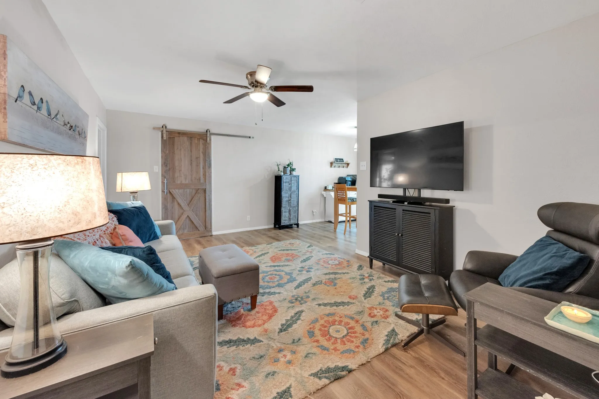 Single Family Residence For Sale in Grayson County , 842 Starlight Drive, Sherman, Texas 75090, 3 Bedroom, 2 Bathroom, 2 Garage spaces, 1,558 Sqft, built in 1969, mls#21291255, Real Estate Agent in Sherman, Homes For Sale in Grayson county, Homes For Sale in Sherman, Realtor in Sherman Texas, Real Estate Brokerage Independent Realty Texas, Luminita Cordes Realtor