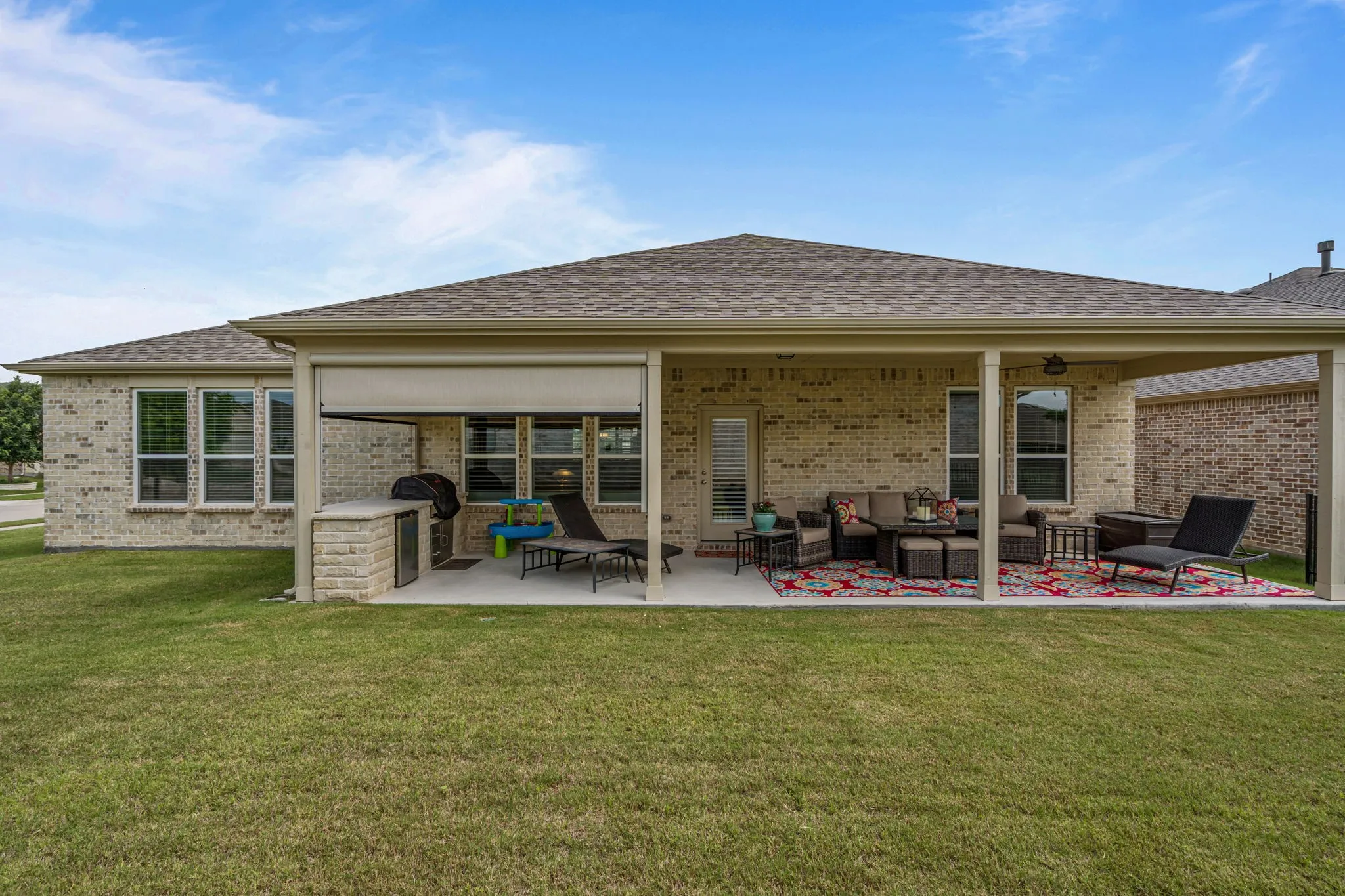 Single Family Residence For Sale in Collin County , 200 Habitat Trail, Mc Kinney, Texas 75071, 2 Bedroom, 3 Bathroom, 3 Garage spaces, 2,589 Sqft, built in 2023, mls#21293302, Real Estate Agent in Mc Kinney, Homes For Sale in Collin county, Homes For Sale in Mc Kinney, Realtor in Mc Kinney Texas, Real Estate Brokerage Independent Realty Texas, Luminita Cordes Realtor
