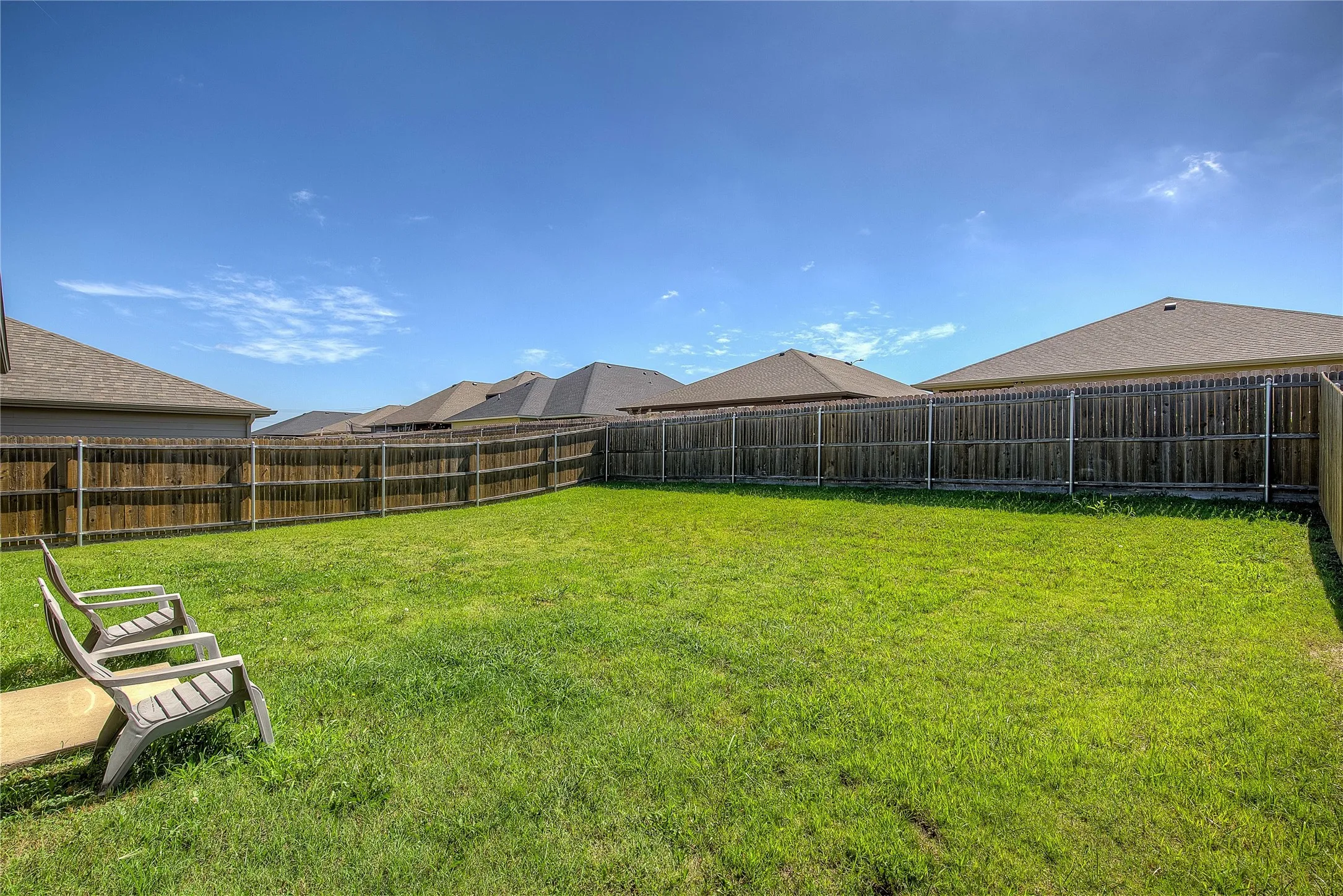 Single Family Residence For Sale in Hunt County , 6405 Graceland Drive, Greenville, Texas 75402, 3 Bedrooms, 2 Bathrooms, 1 Garage spaces, 1,169 Sqft, built in 2022, Price $219,000, mls#21293951, Real Estate Agent in Greenville, Homes For Sale in Hunt county, Homes For Sale in Greenville, Realtor in Greenville Texas, Real Estate Brokerage Independent Realty Texas, Luminita Cordes Realtor